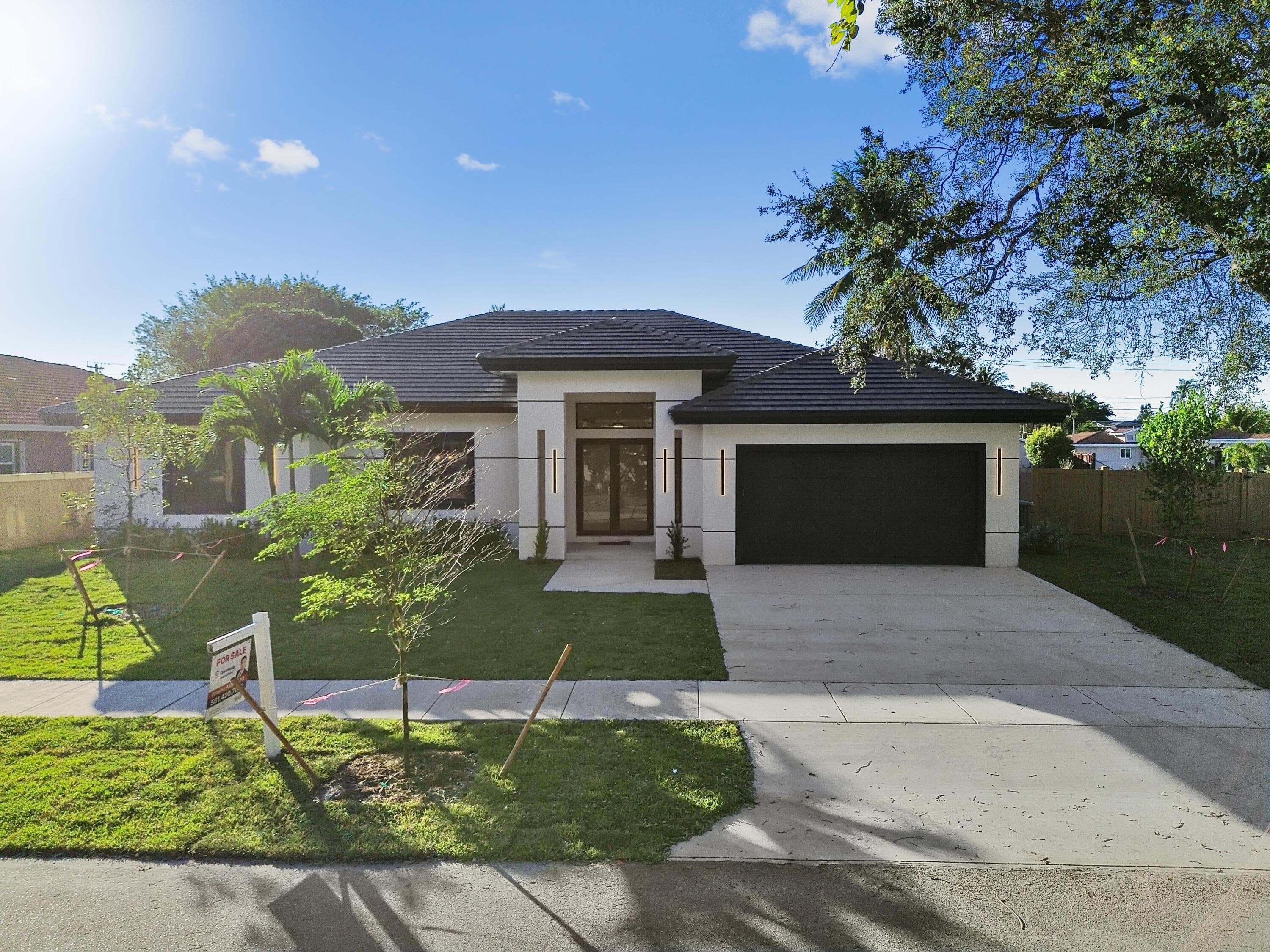 621 NW 42nd Avenue, Coconut Creek, FL 33066 — photo 2 of 48