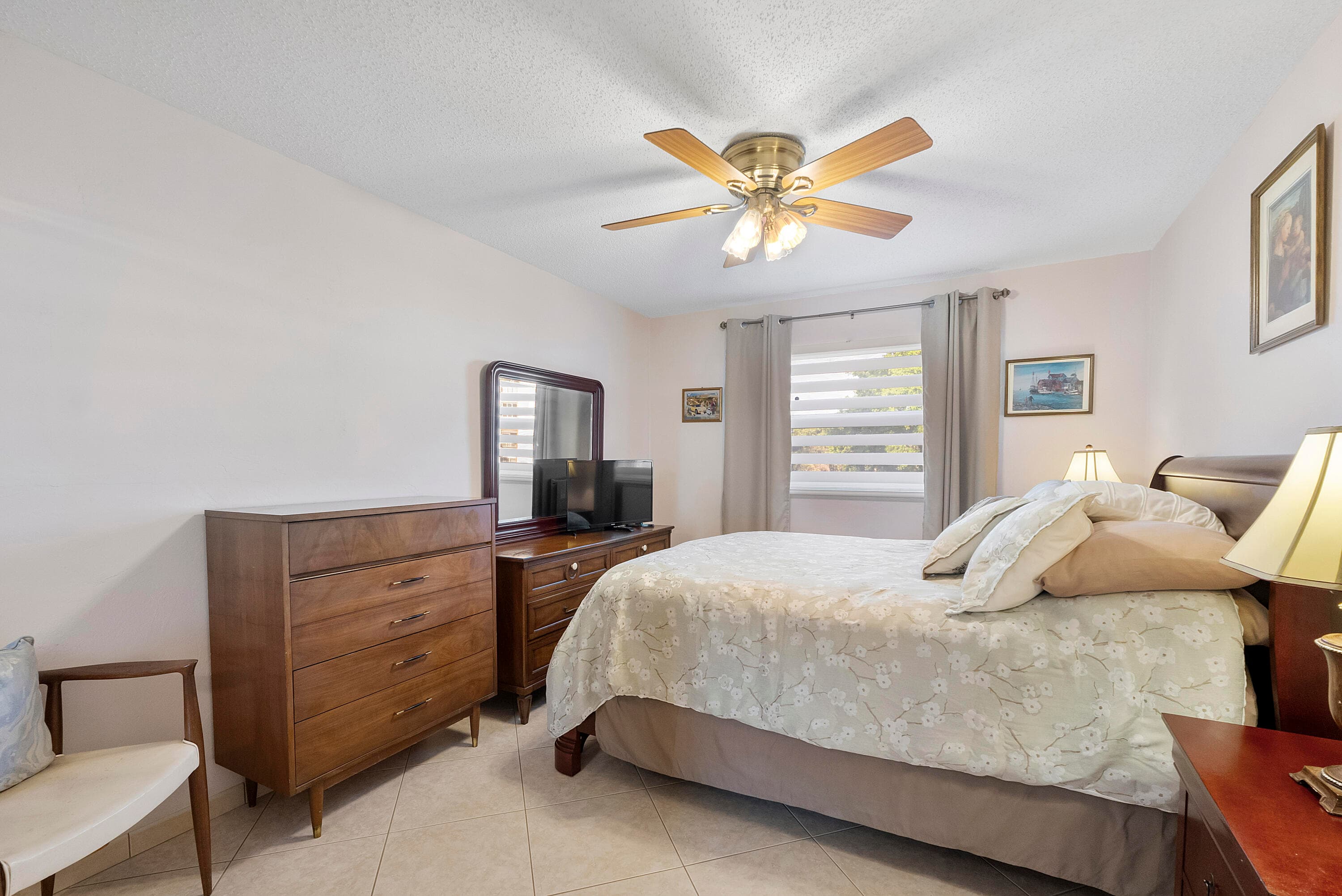 4270 NW 40th Street 205, Lauderdale Lakes, FL 33319 — photo 9 of 15