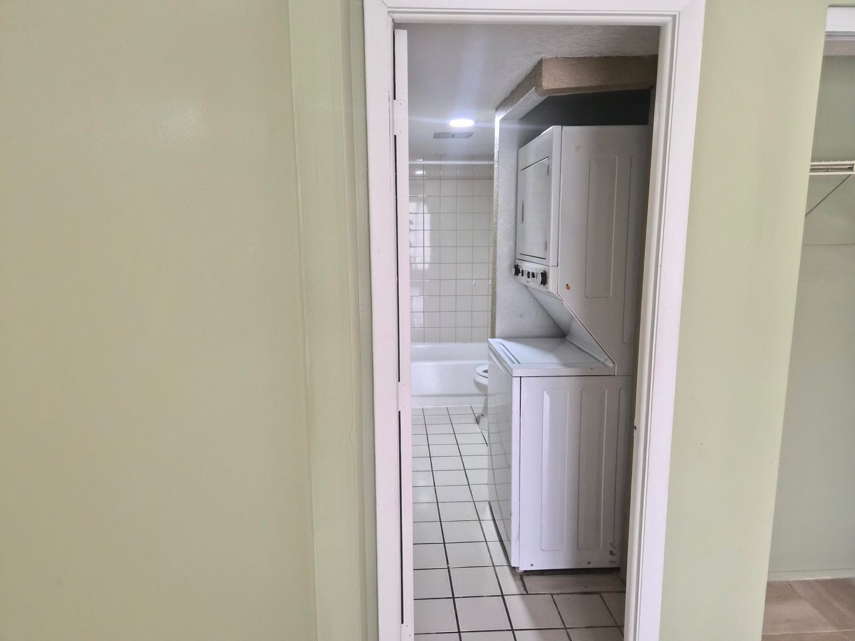 4166 Inverrary Drive 403, Lauderhill, FL 33319 — photo 19 of 32