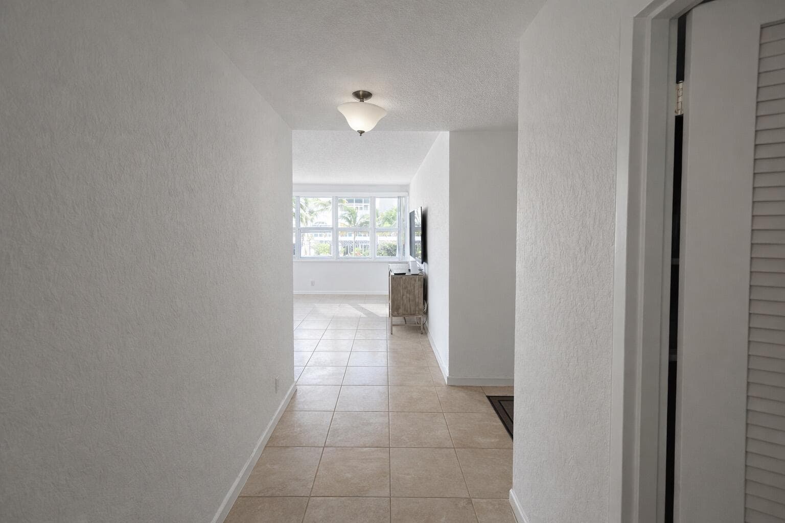 345 N Fort Lauderdale Beach Boulevard 201, Fort Lauderdale, FL 33304 — photo 7 of 13