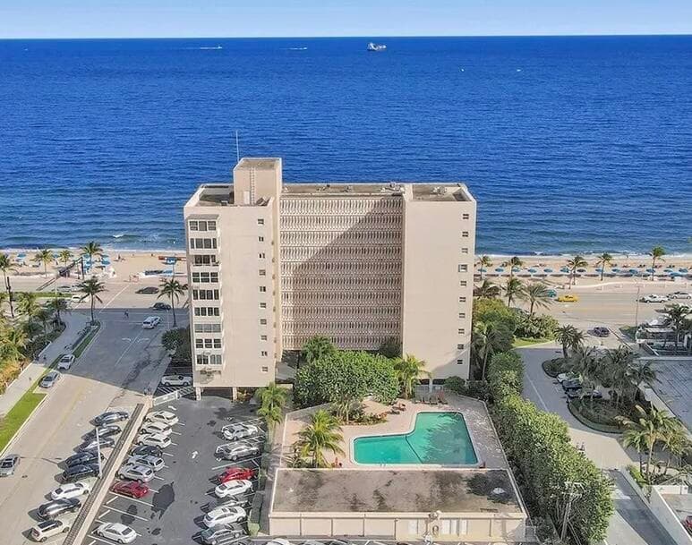 345 N Fort Lauderdale Beach Boulevard 201, Fort Lauderdale, FL 33304 — photo 1 of 13