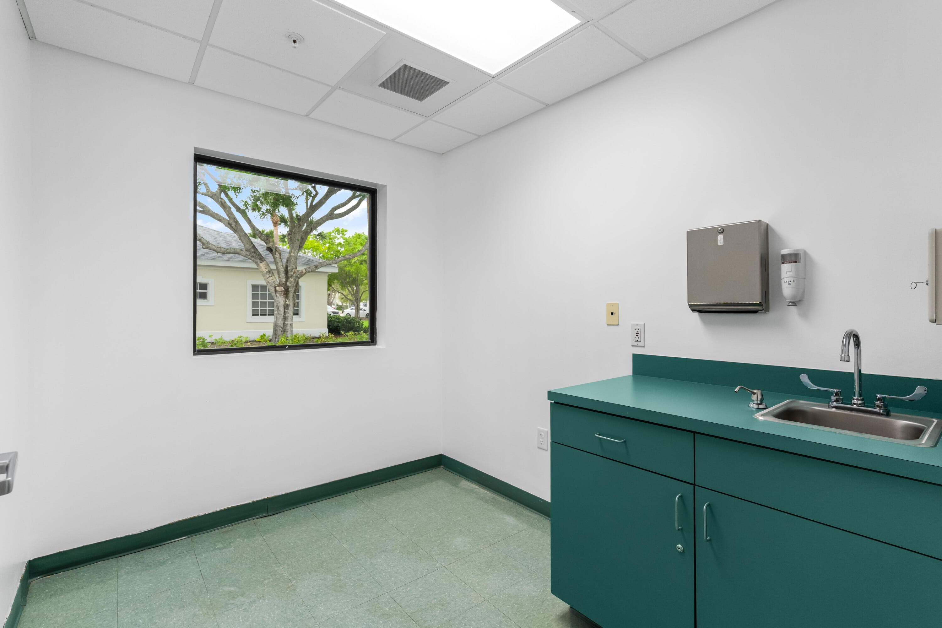 845 37th Place, Vero Beach, FL 32960 — photo 26 of 41