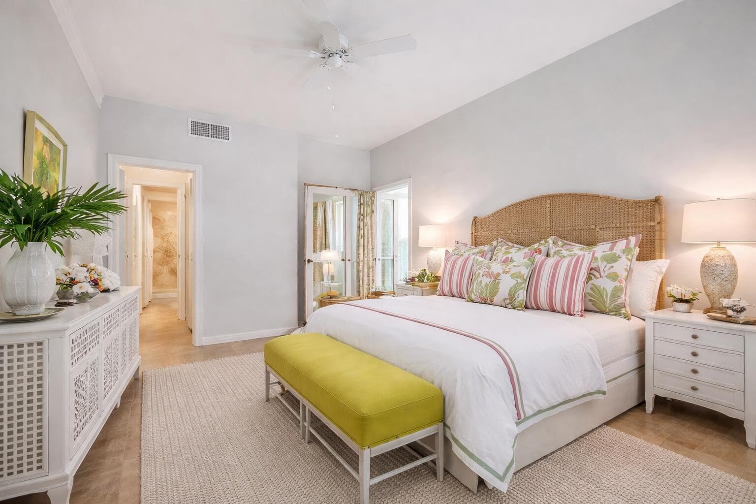 218 Worth Avenue, Palm Beach, FL 33480 — photo 12 of 31