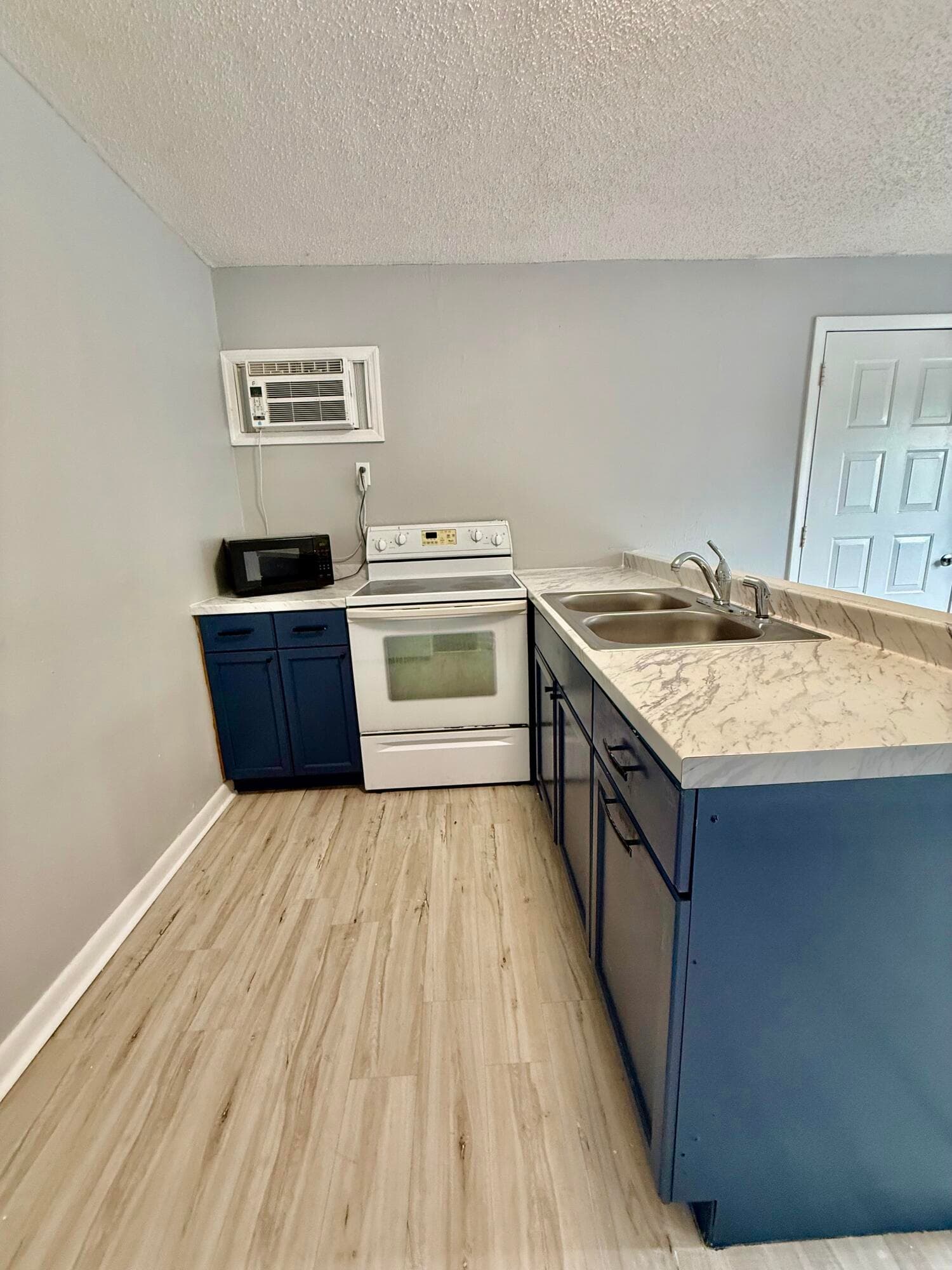 2503 Chesterfield Drive, Fort Pierce, FL 34982 — photo 48 of 51