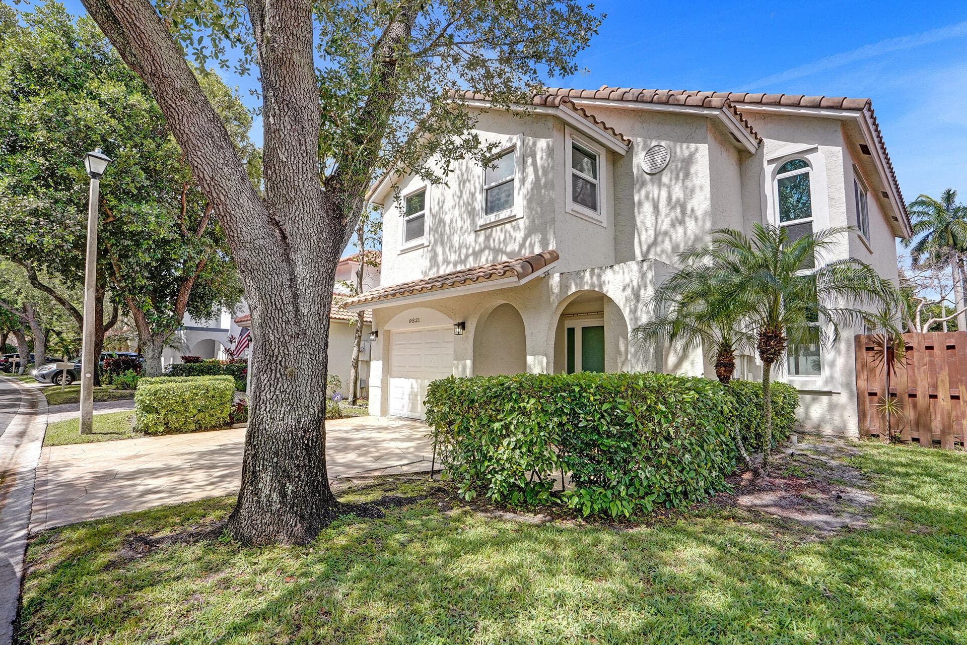 9821 NW 5th Place, Plantation, FL 33324 — photo 2 of 55