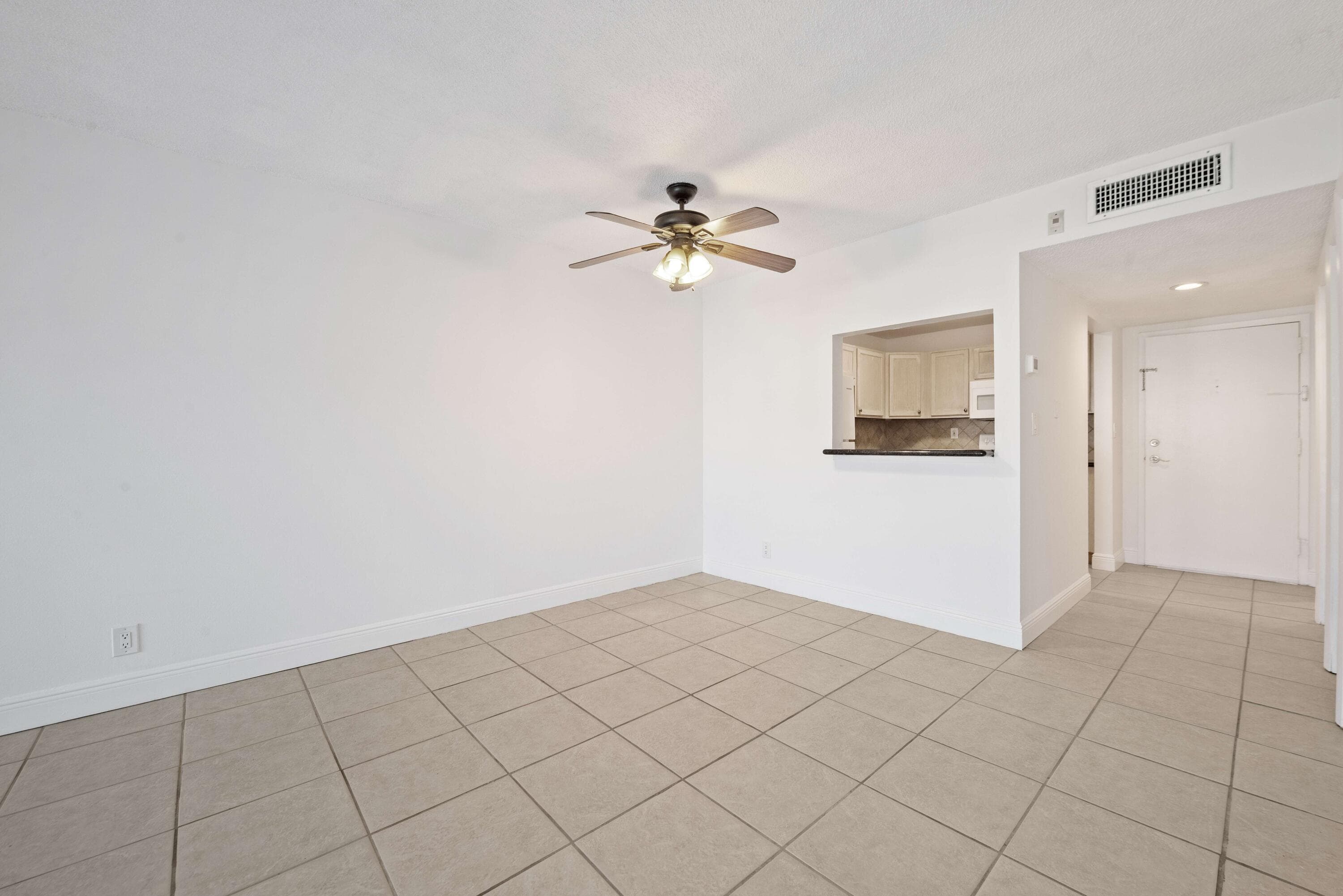 140 Lakeview Drive 103, Weston, FL 33326 — photo 14 of 25