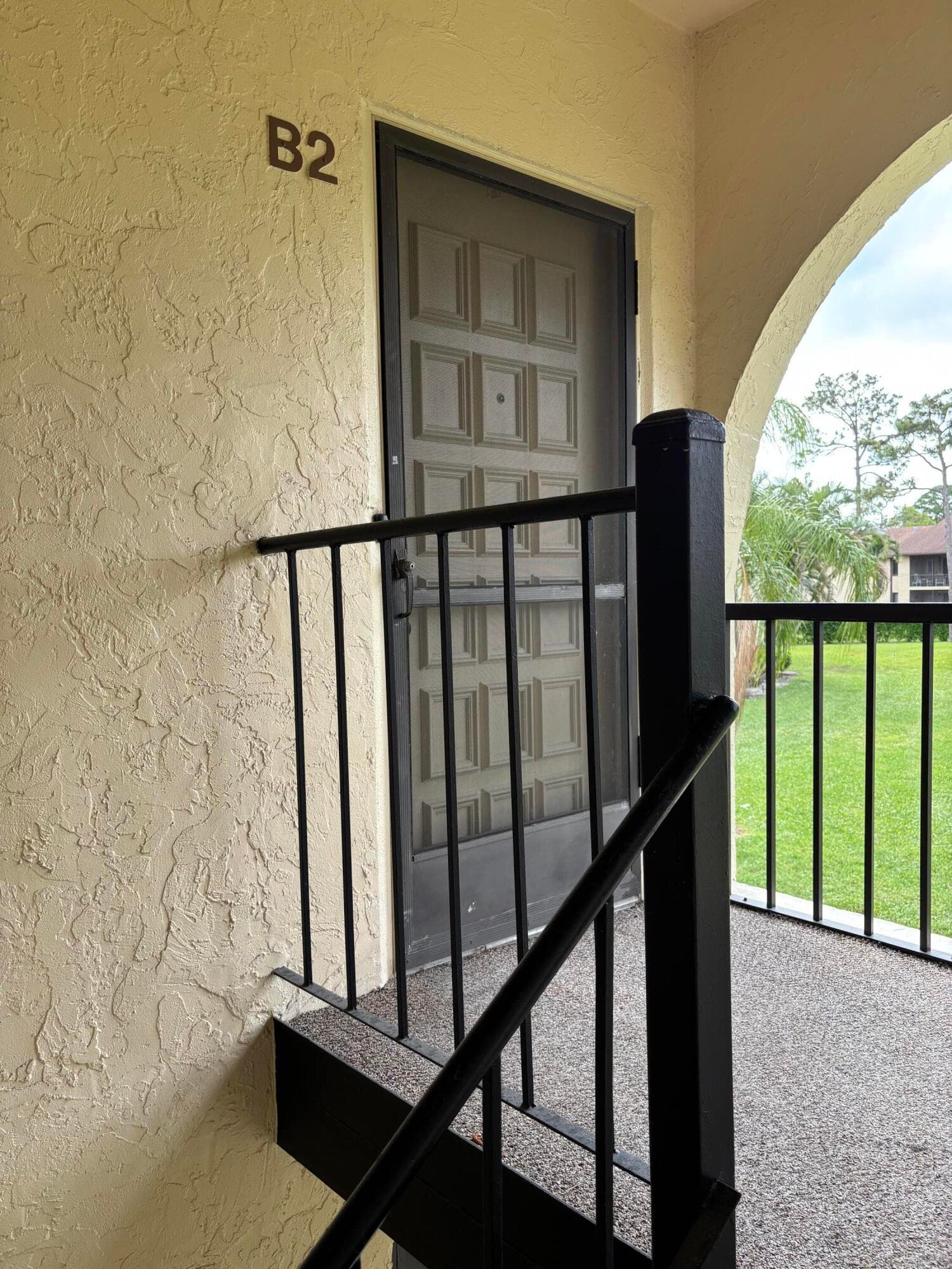331 Knotty Pine Circle B-2, Greenacres, FL 33463 — photo 3 of 12