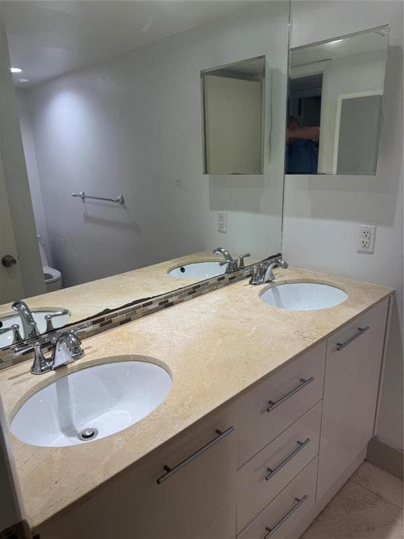 19428 NE 26th Avenue 103b, Miami, FL 33180 — photo 47 of 50