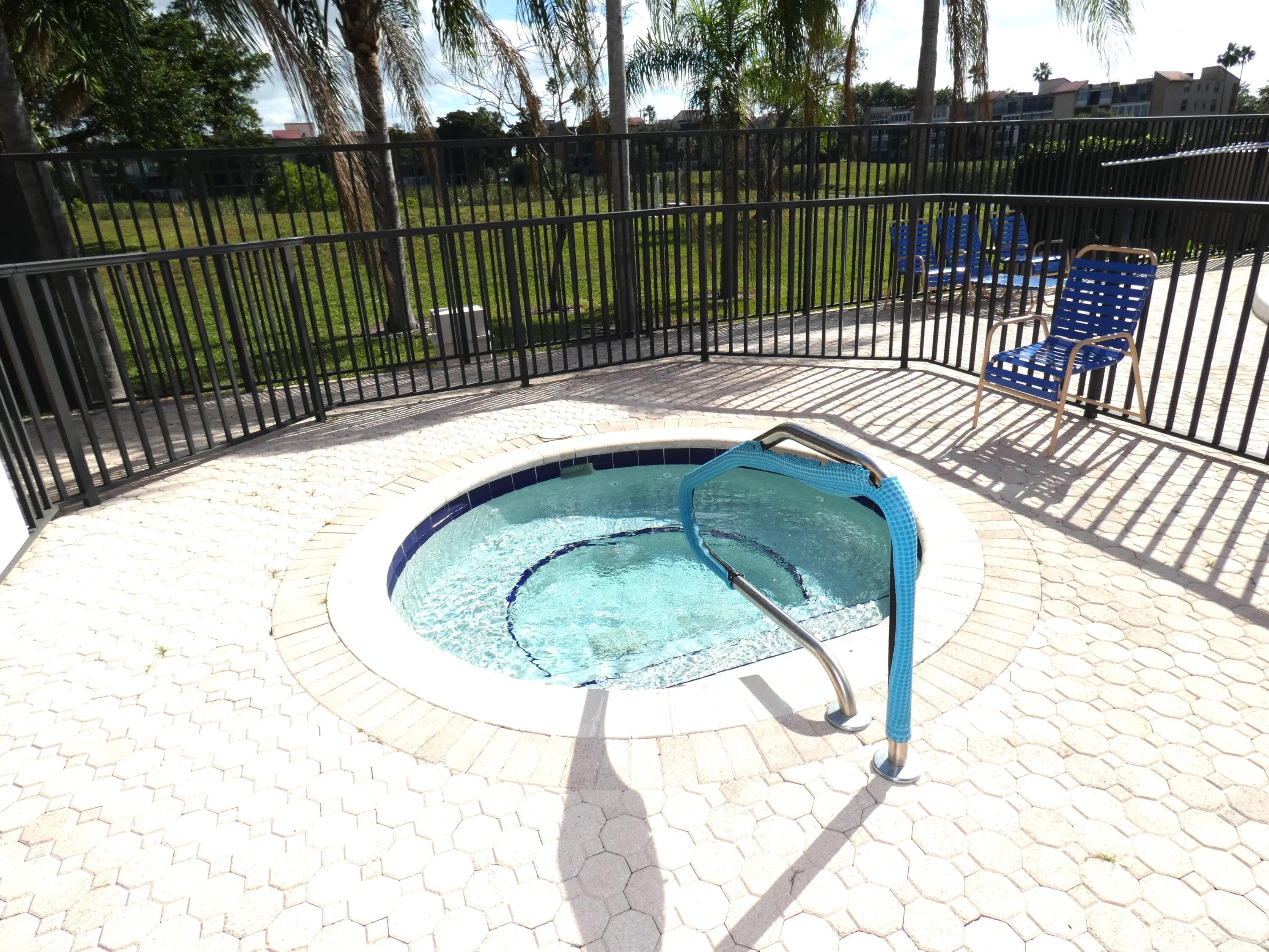 357 N Rock Island Road 407, Margate, FL 33063 — photo 21 of 23