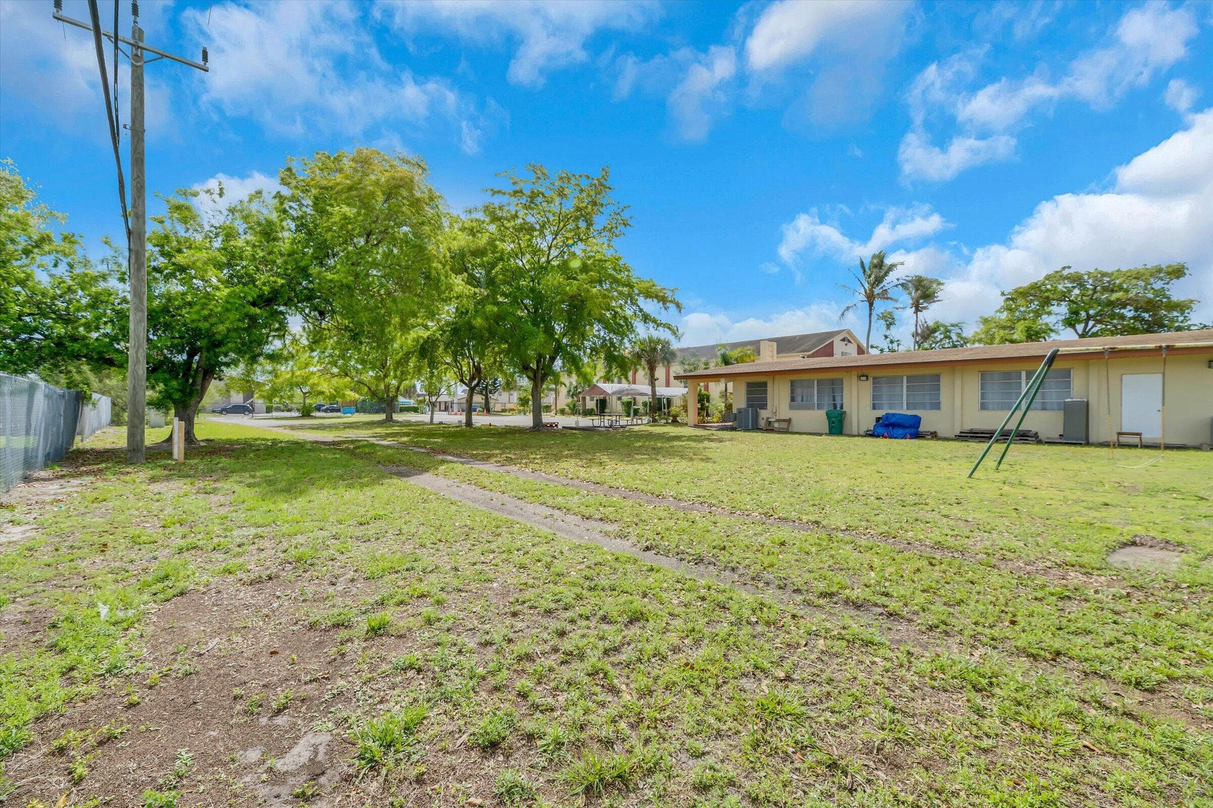 4101 SW 61st Avenue, Davie, FL — photo 24 of 104