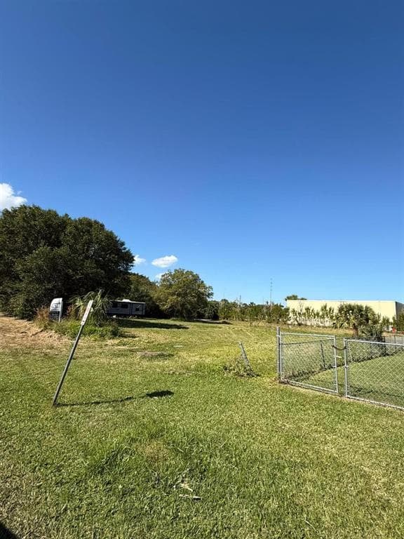 3704 Arnold Road, Fort Pierce, FL 34981 — photo 3 of 6