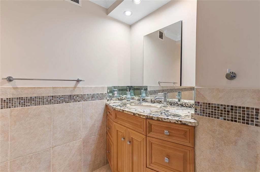 2881 NE 33rd Court Ph A, Fort Lauderdale, FL 33306 — photo 13 of 21