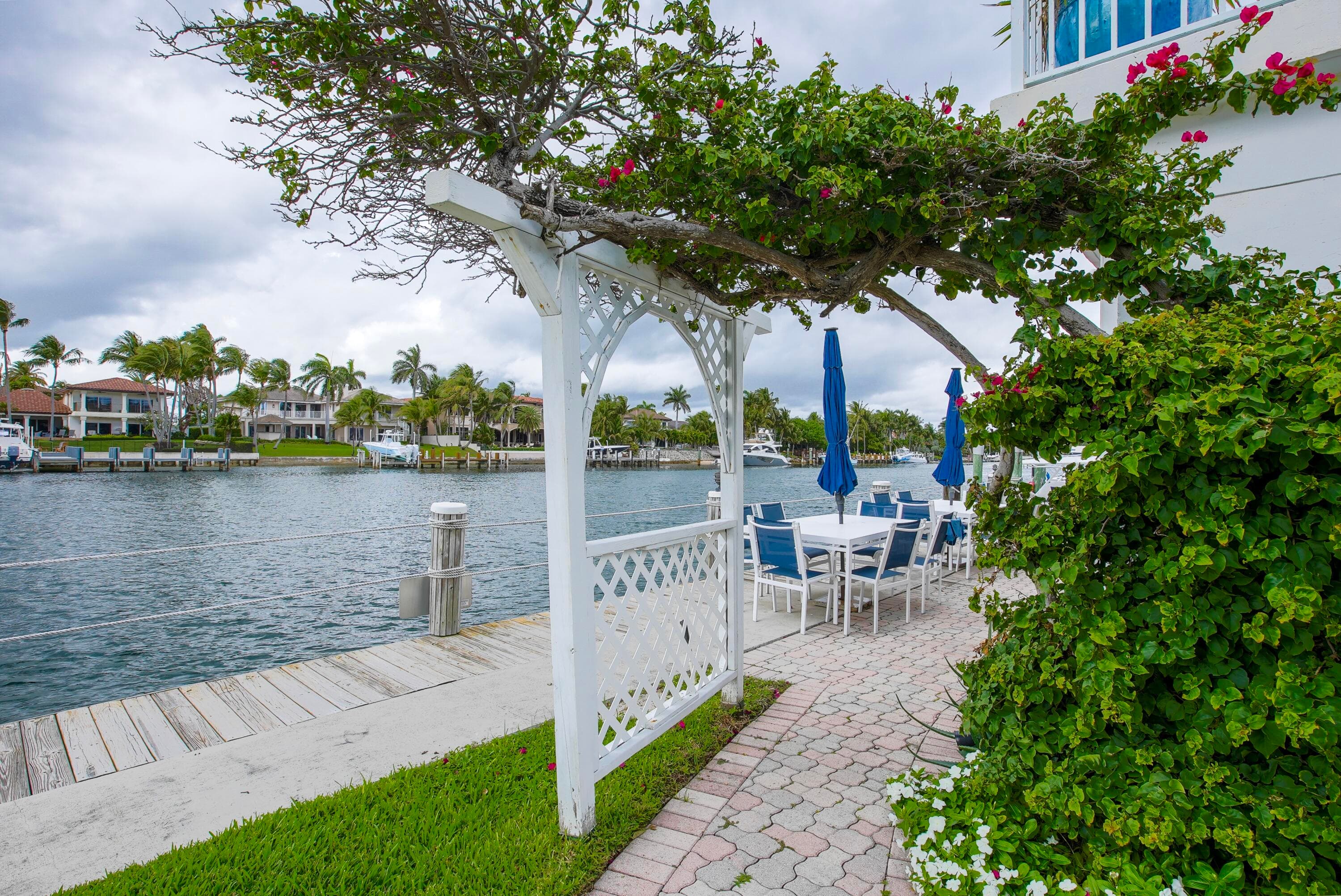 1043 Hillsboro Mile Hillsboro Mile 18c, Hillsboro Beach, FL 33062 — photo 14 of 16
