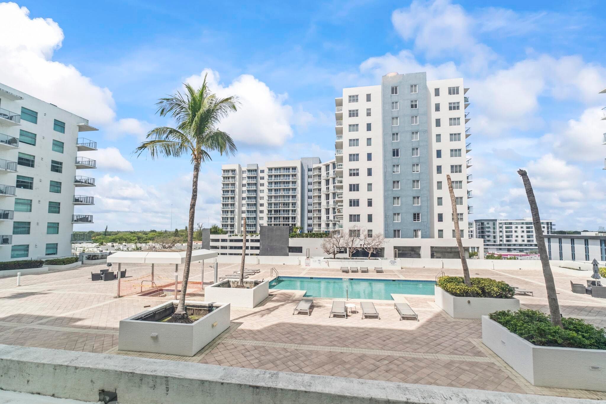 140 S Dixie Highway 1002, Hollywood, FL 33020 — photo 22 of 26