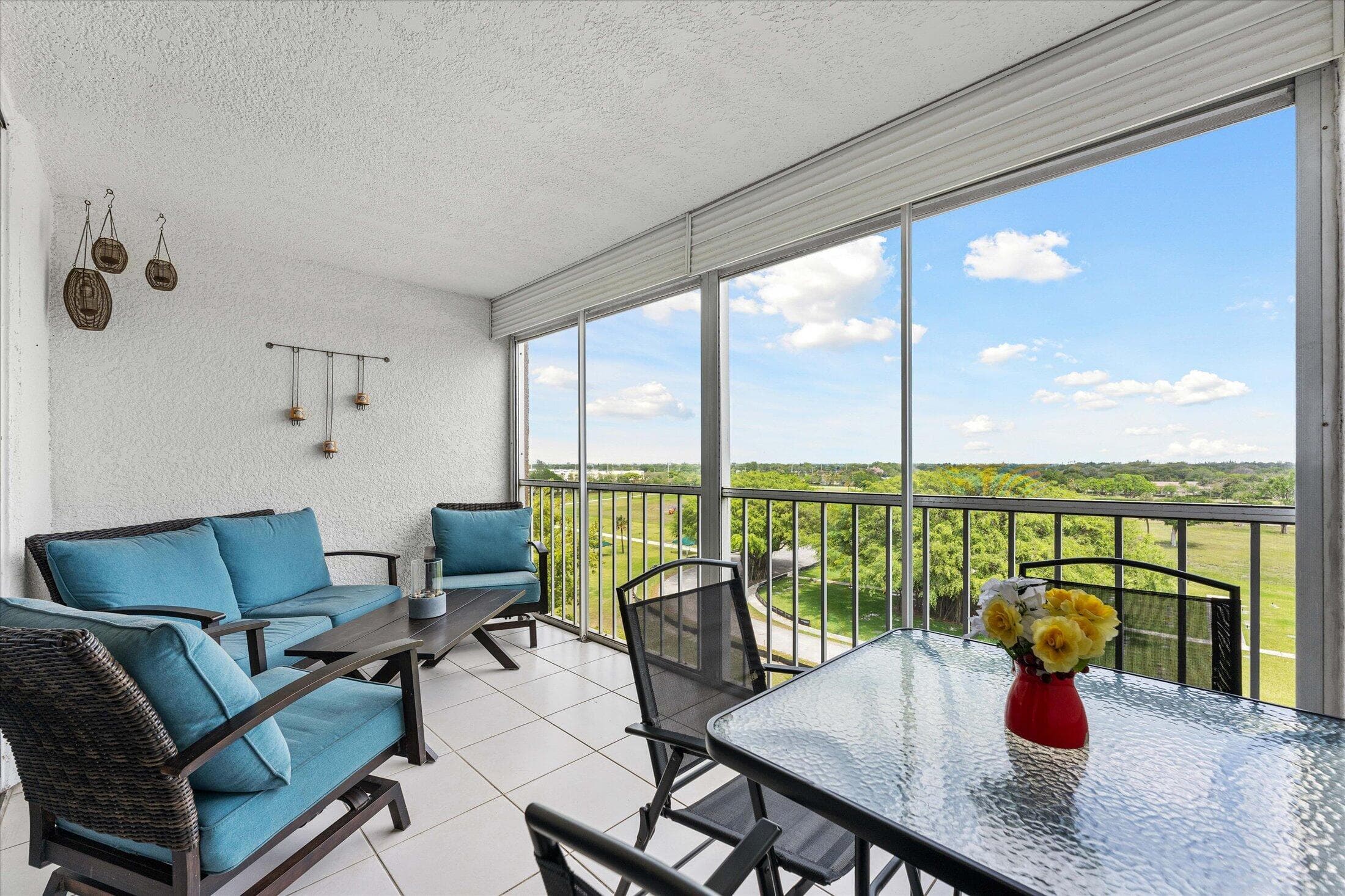 4570 NW 18th Avenue 704, Deerfield Beach, FL 33064 — photo 13 of 34