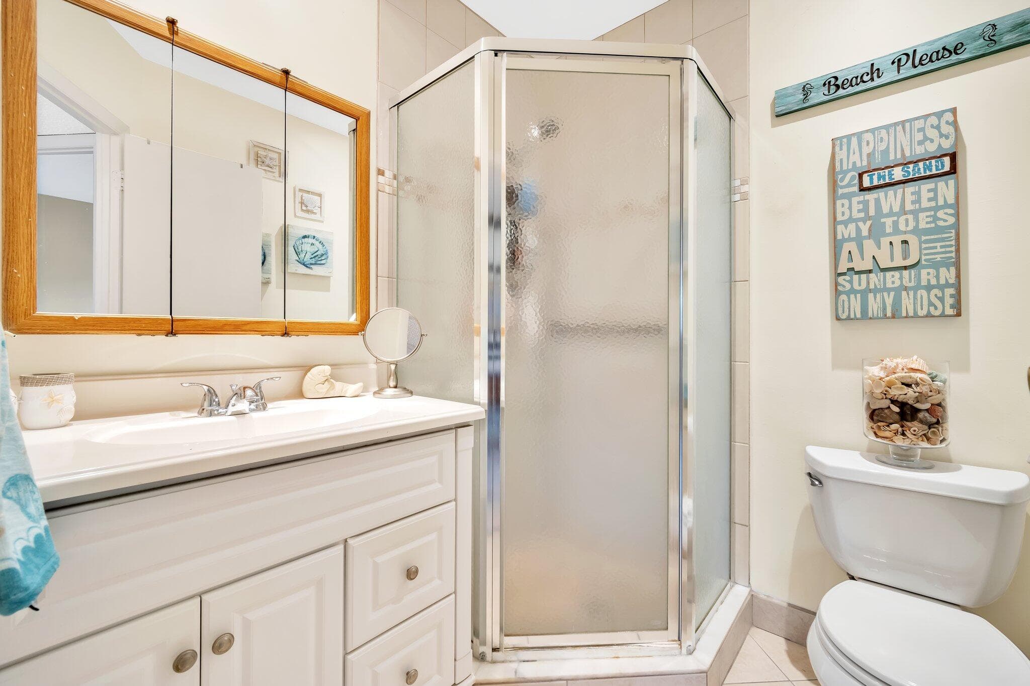 4805 NW 35th Street 412, Lauderdale Lakes, FL 33319 — photo 8 of 45