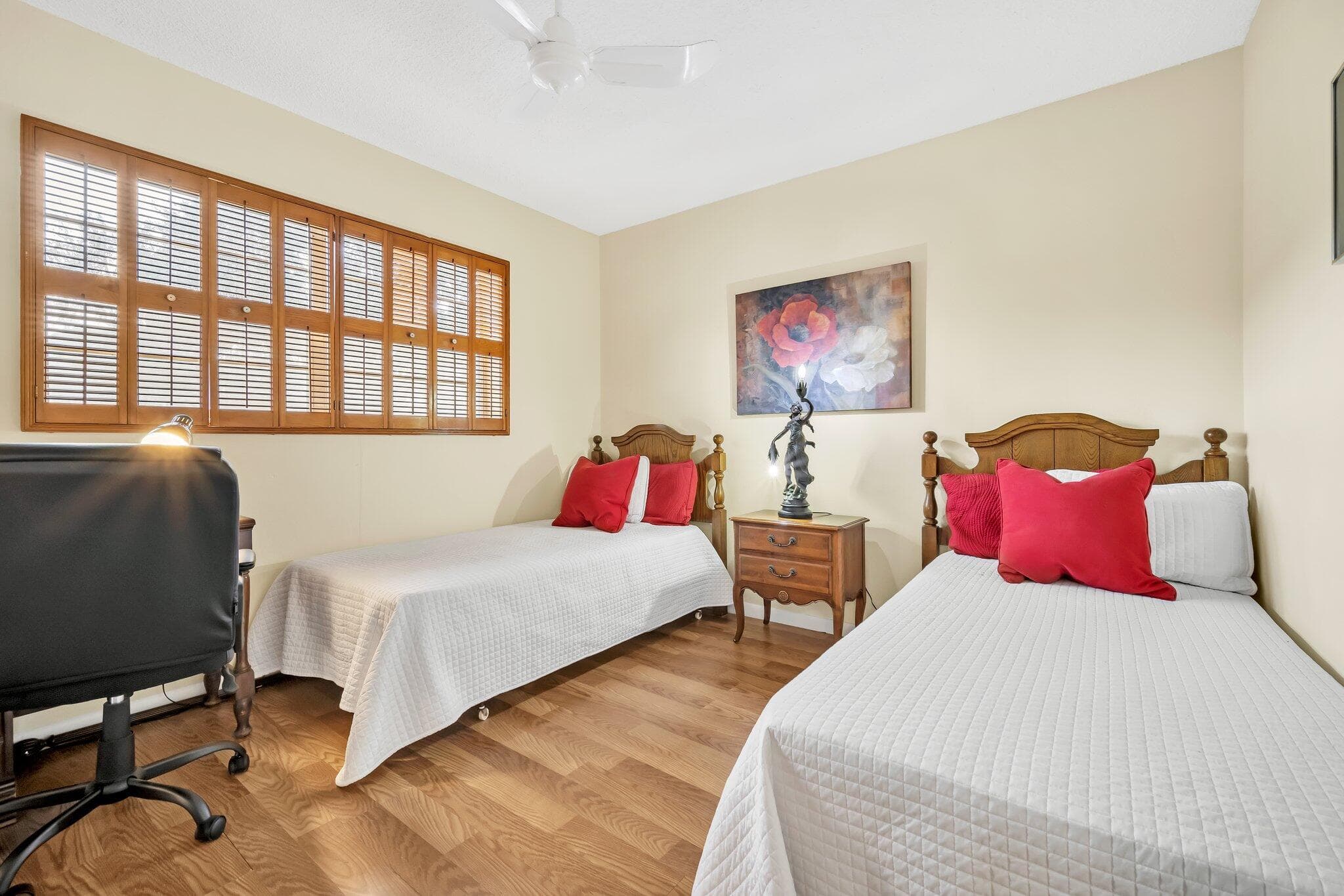 4805 NW 35th Street 412, Lauderdale Lakes, FL 33319 — photo 9 of 45