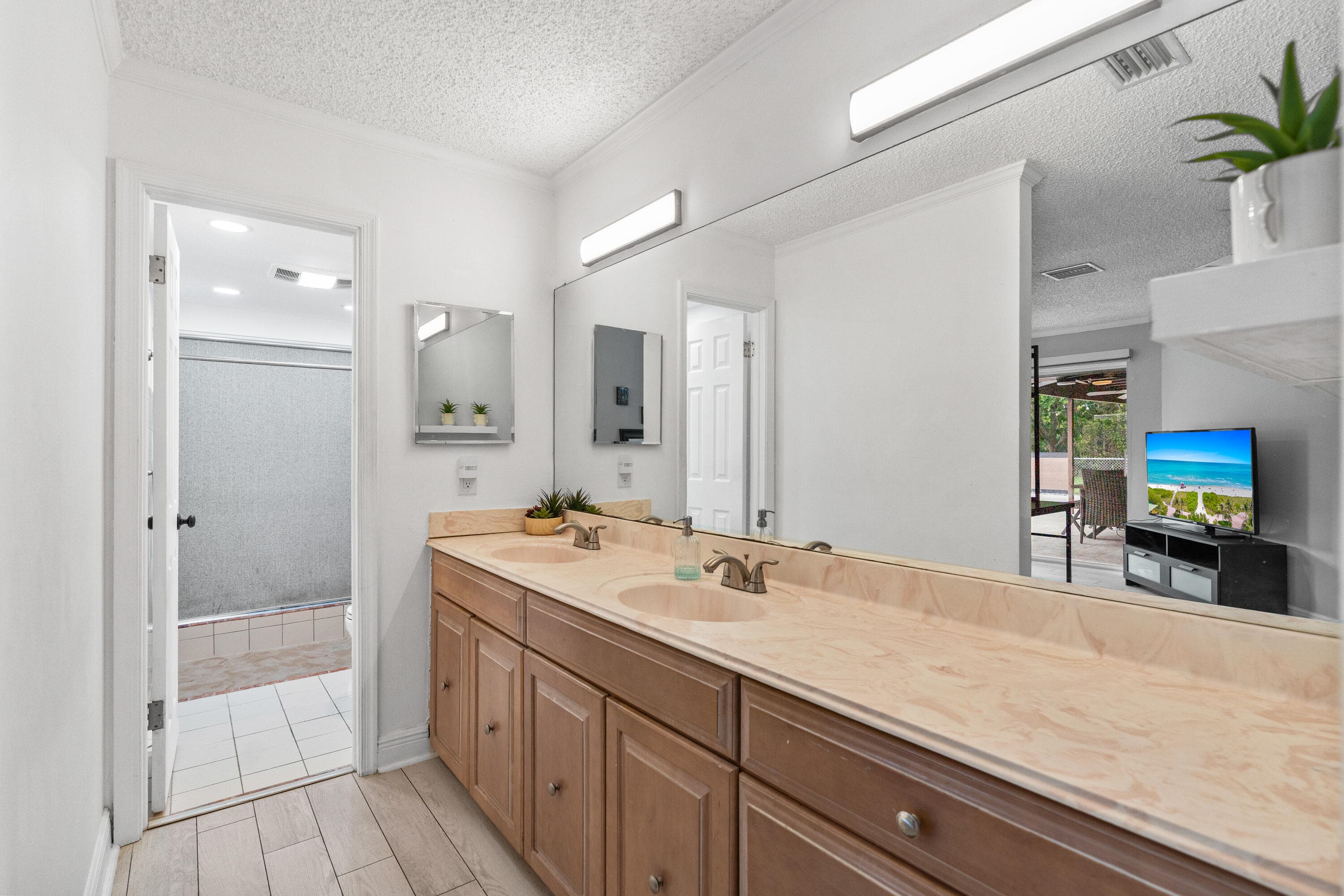 10027 Ramblewood Drive, Coral Springs, FL 33071 — photo 13 of 22