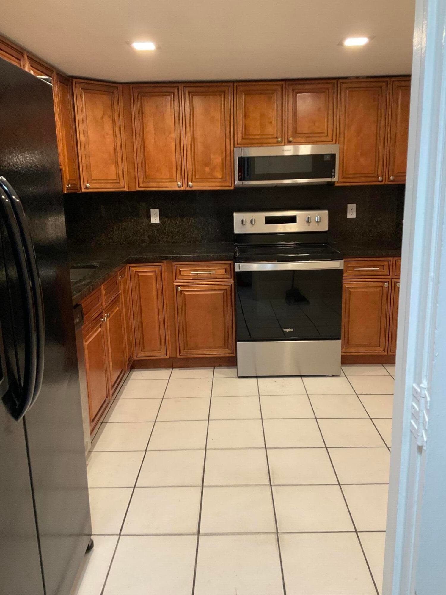 4008 Inverrary Drive G6, Lauderhill, FL 33319 — photo 20 of 48
