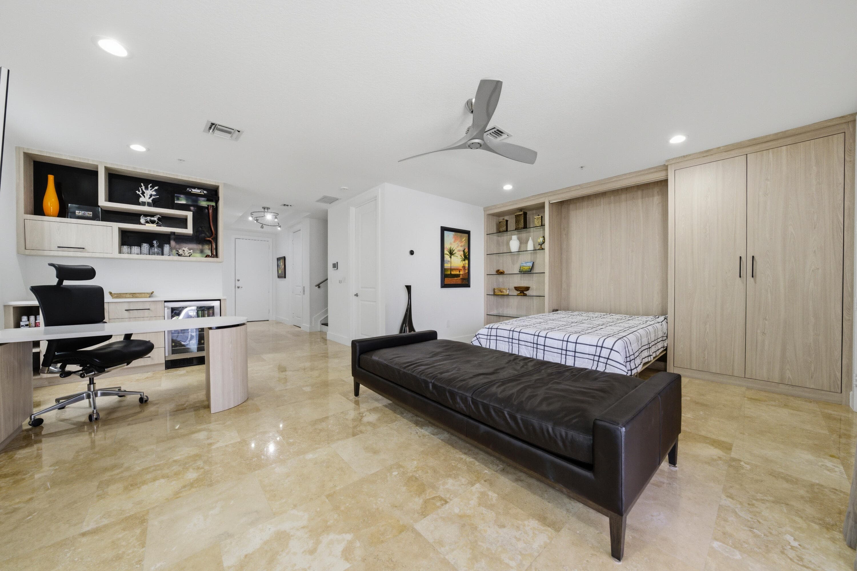 69 Isle Of Venice Drive, Fort Lauderdale, FL 33301 — photo 30 of 63