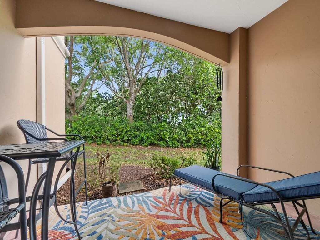 5095 Fairways Circle 102, Vero Beach, FL 32967 — photo 20 of 39