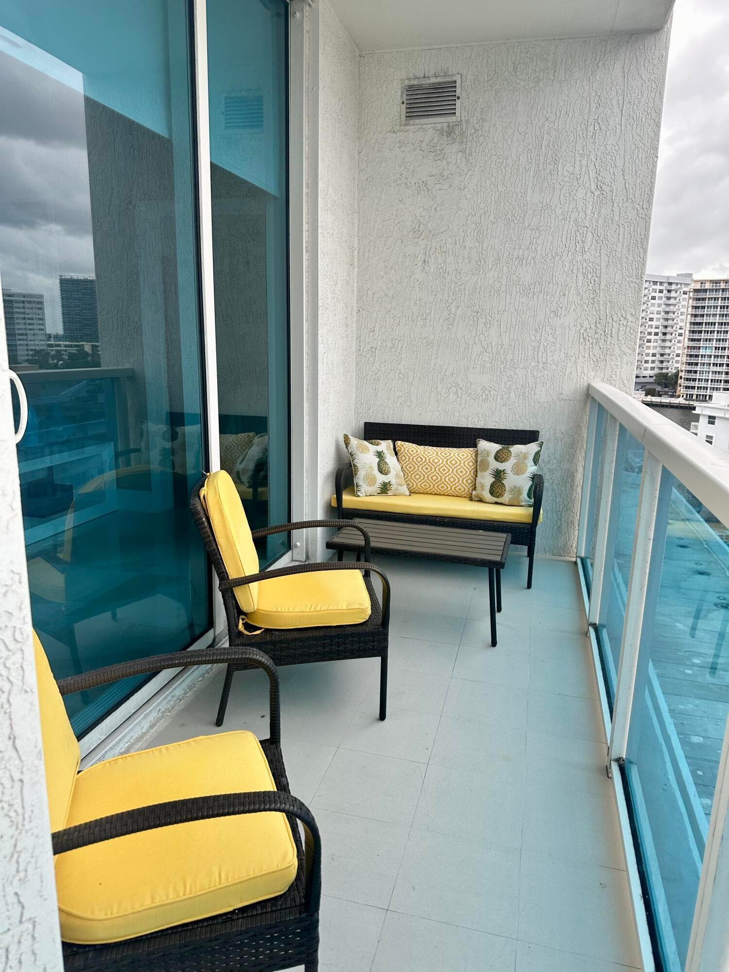 1945 S Ocean Drive, Hallandale Beach, FL 33009 — photo 27 of 30