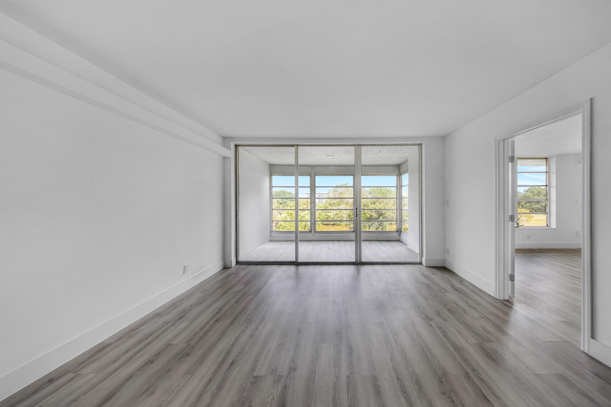 3151 S Palm Aire Drive 407, Pompano Beach, FL 33069 — photo 14 of 41