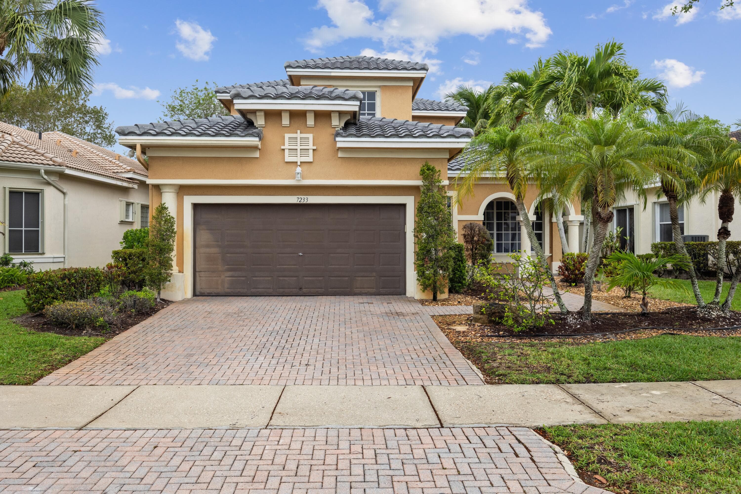 7233 NW 116th Way, Parkland, FL 33076 — photo 3 of 44