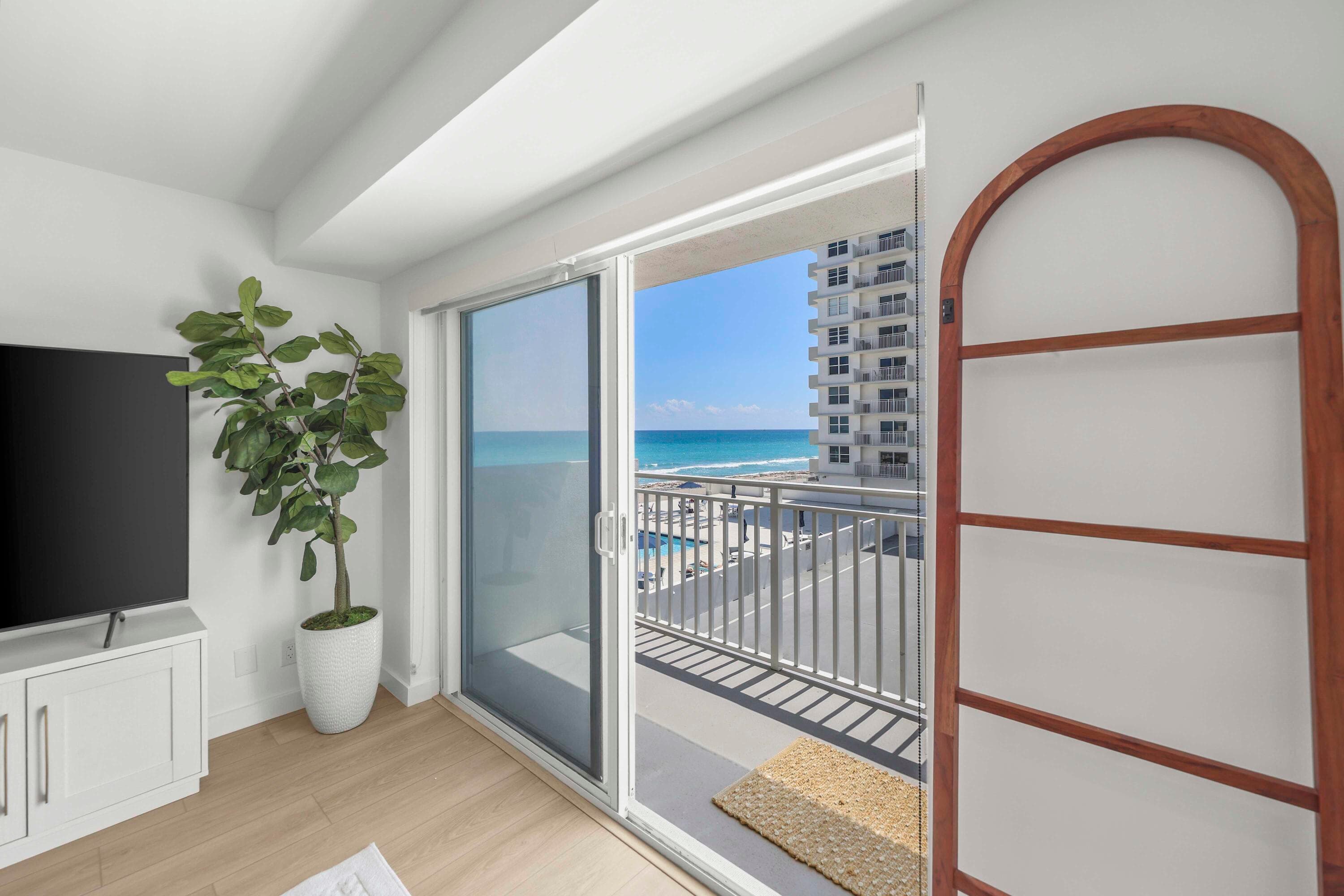 4505 S Ocean Boulevard 203, Highland Beach, FL 33487 — photo 5 of 28