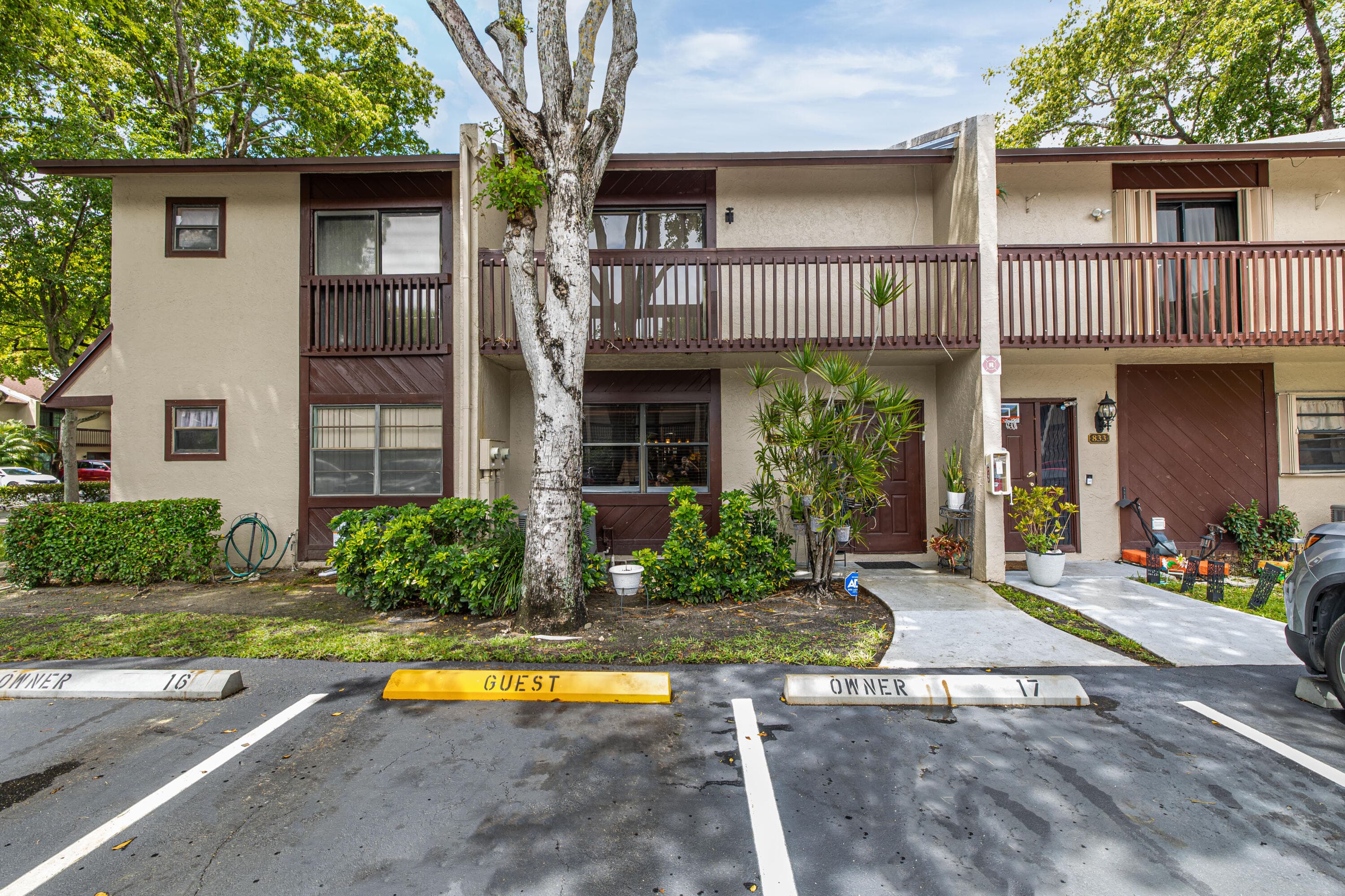 837 NW 47th Street, Pompano Beach, FL 33064 — photo 1 of 21