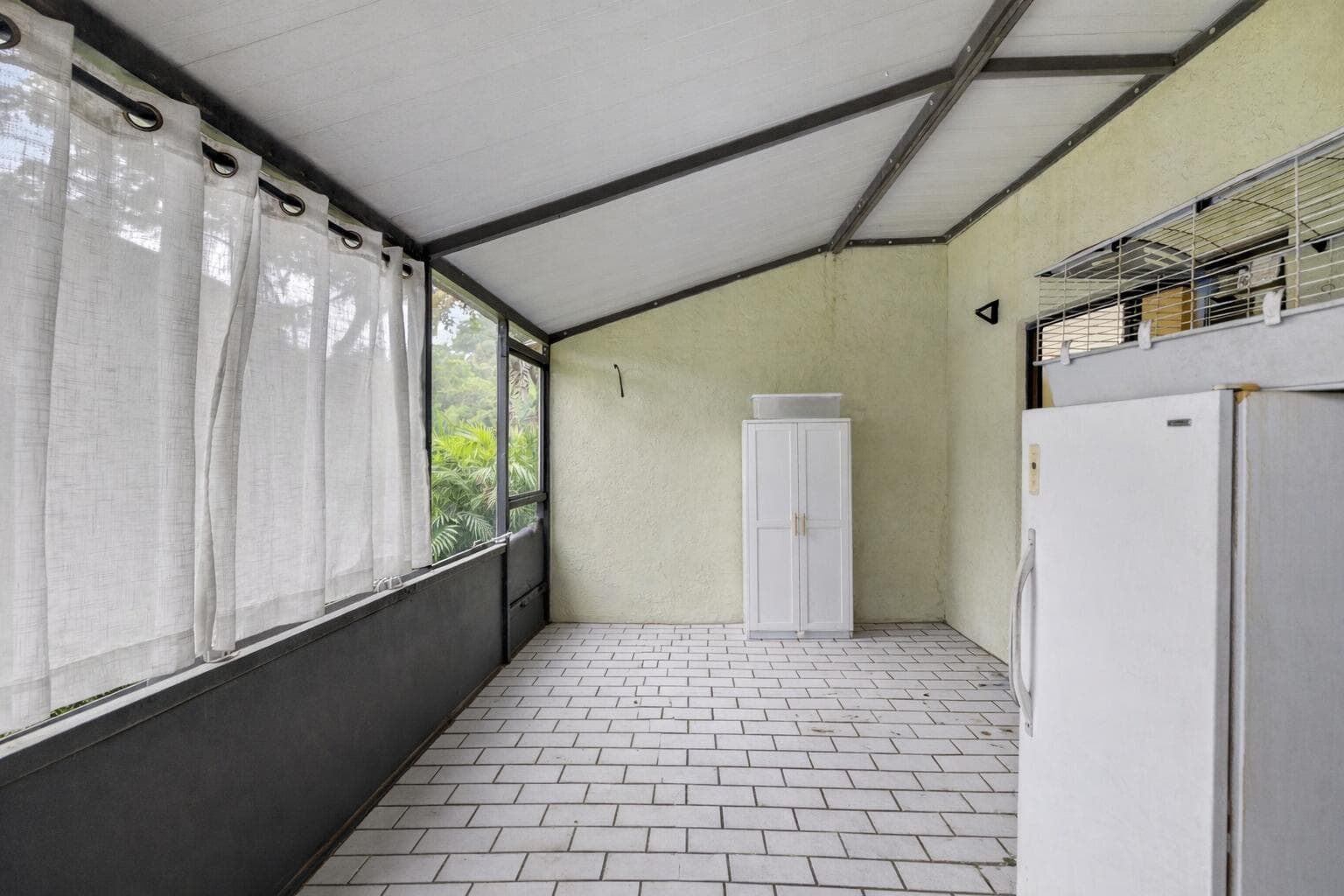 837 NW 47th Street, Pompano Beach, FL 33064 — photo 12 of 21