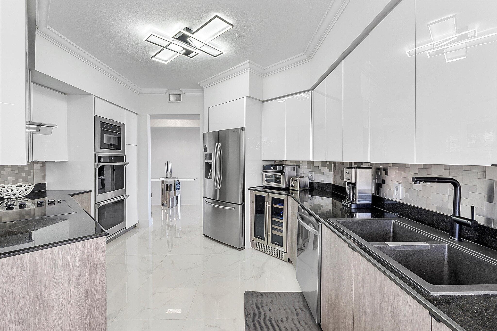 3100 N Ocean Boulevard 601, Fort Lauderdale, FL 33308 — photo 46 of 96