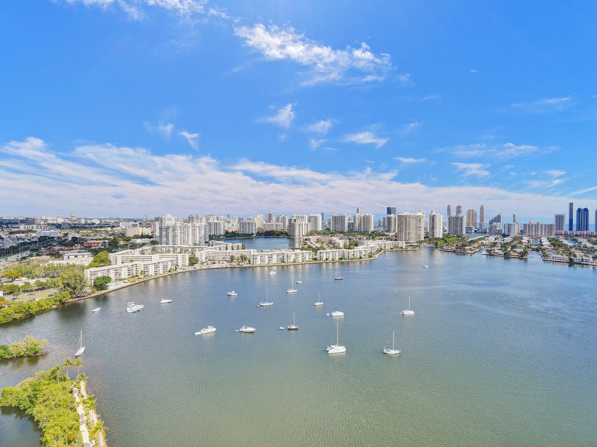17301 Biscayne Boulevard, North Miami Beach, FL 33160 — photo 52 of 64