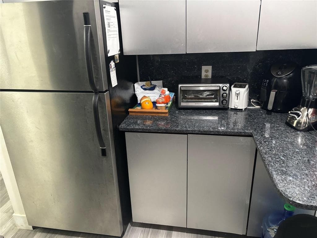 2171 NE 66th Street Unit 802, Fort Lauderdale, FL 33308 — photo 15 of 17