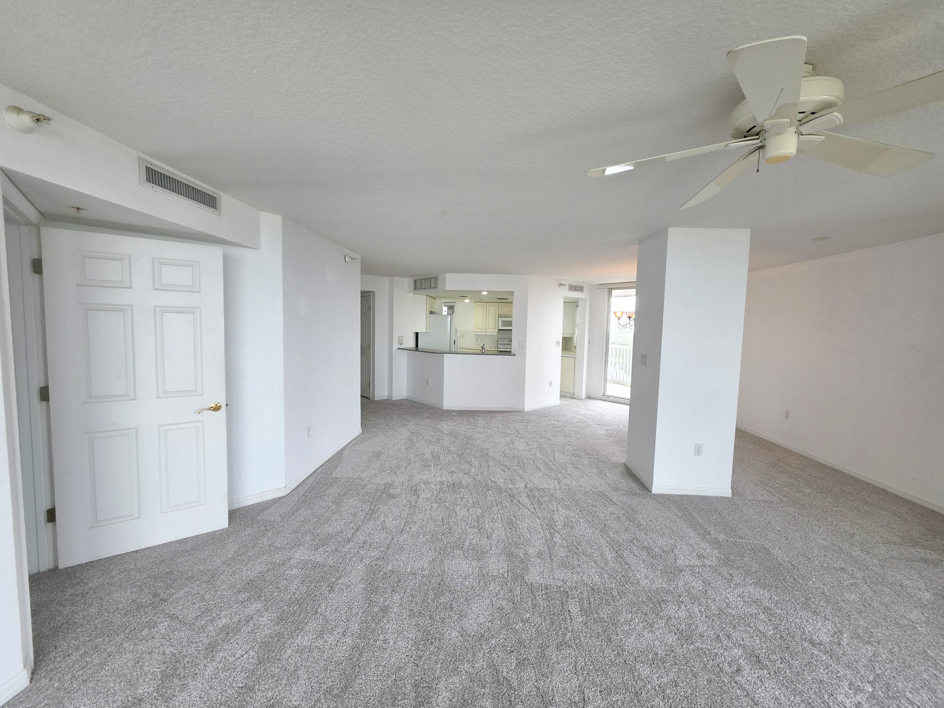 5051 N Highway A1a 7-6, Fort Pierce, FL 34949 — photo 10 of 27