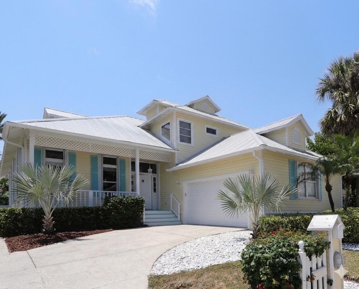 400 Seaside Lane, Juno Beach, FL 33408 — photo 1 of 46