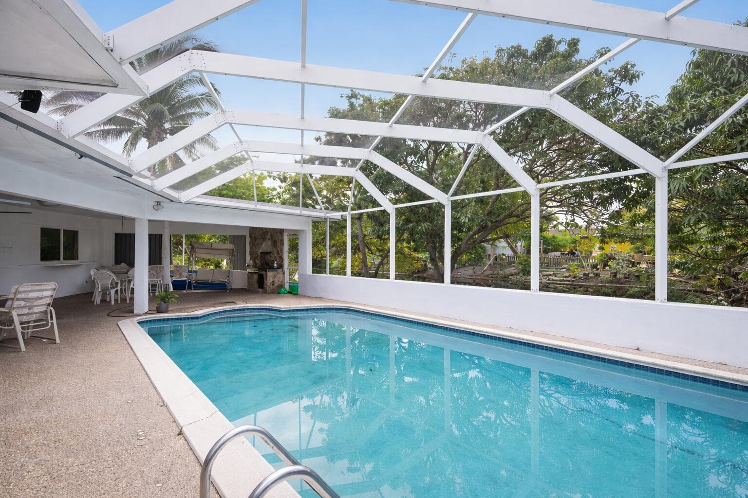 4490 NW 43rd Street, Lauderdale Lakes, FL 33319 — photo 36 of 48