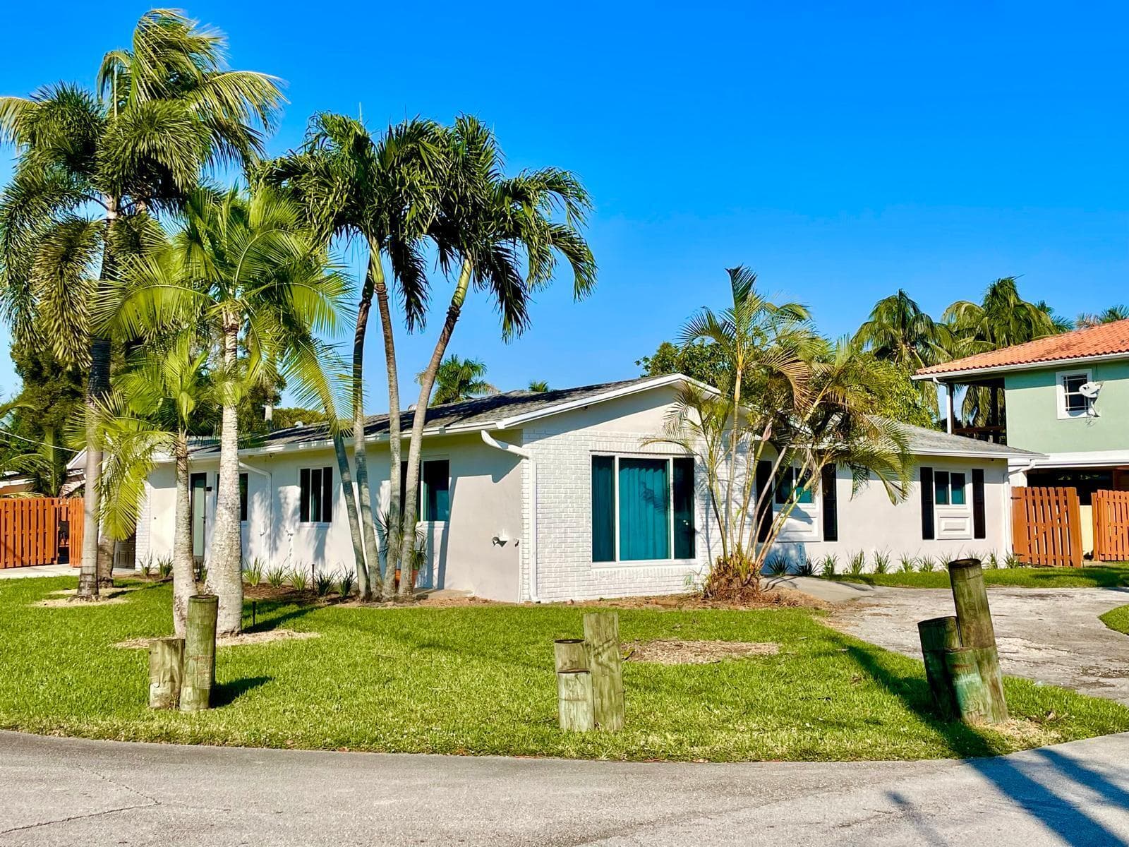 2809 SW 46th Street, Dania Beach, FL 33312 — photo 3 of 39