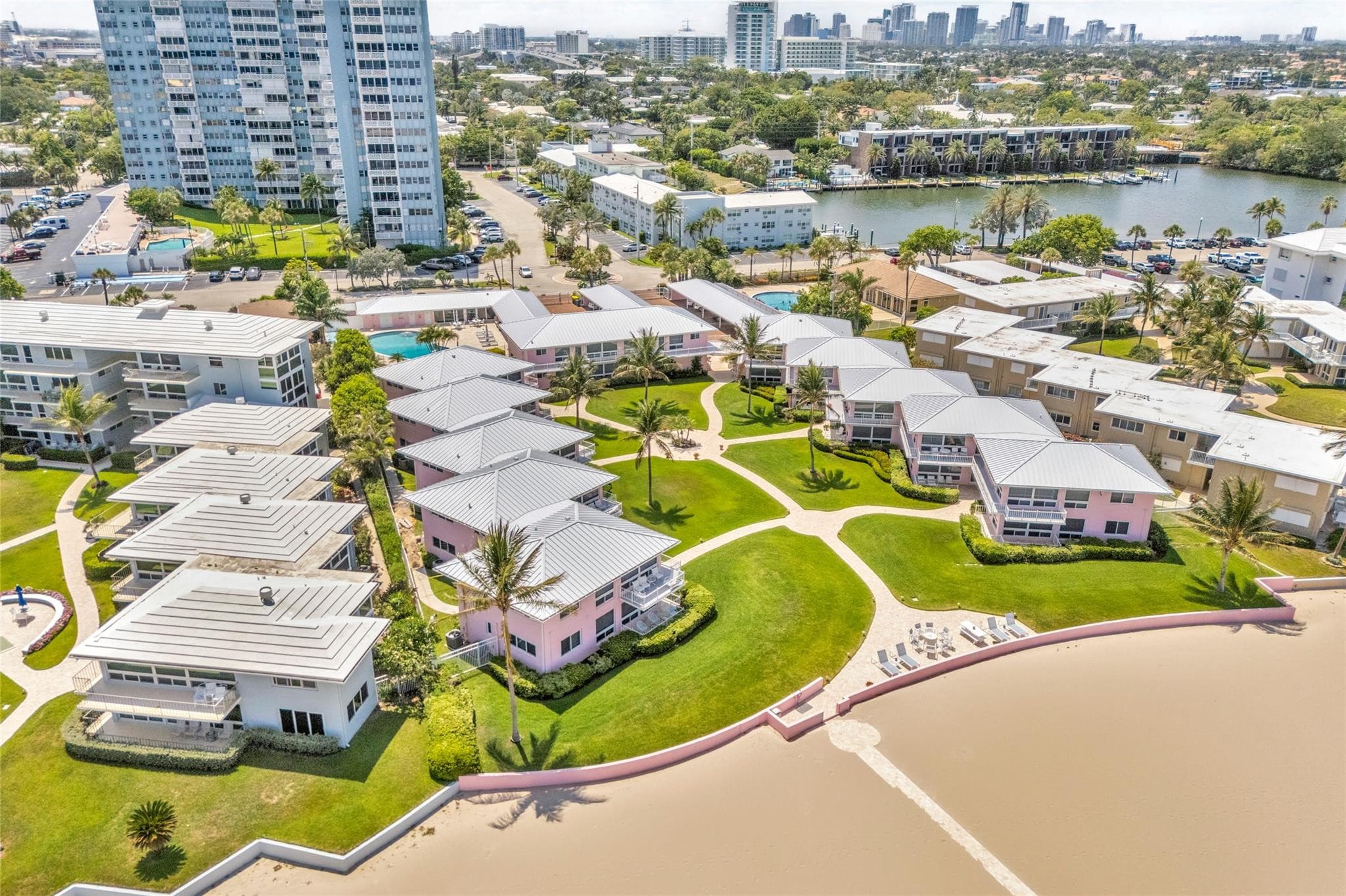 1922 S Ocean Lane 10, Fort Lauderdale, FL 33316 — photo 3 of 49