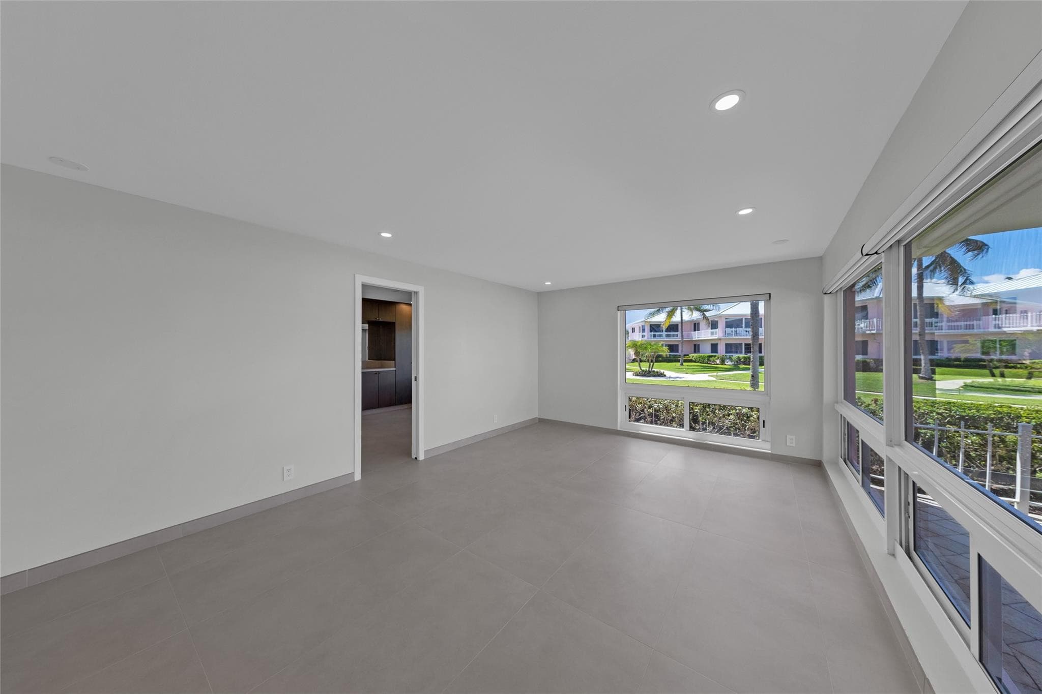 1922 S Ocean Lane 10, Fort Lauderdale, FL 33316 — photo 23 of 49