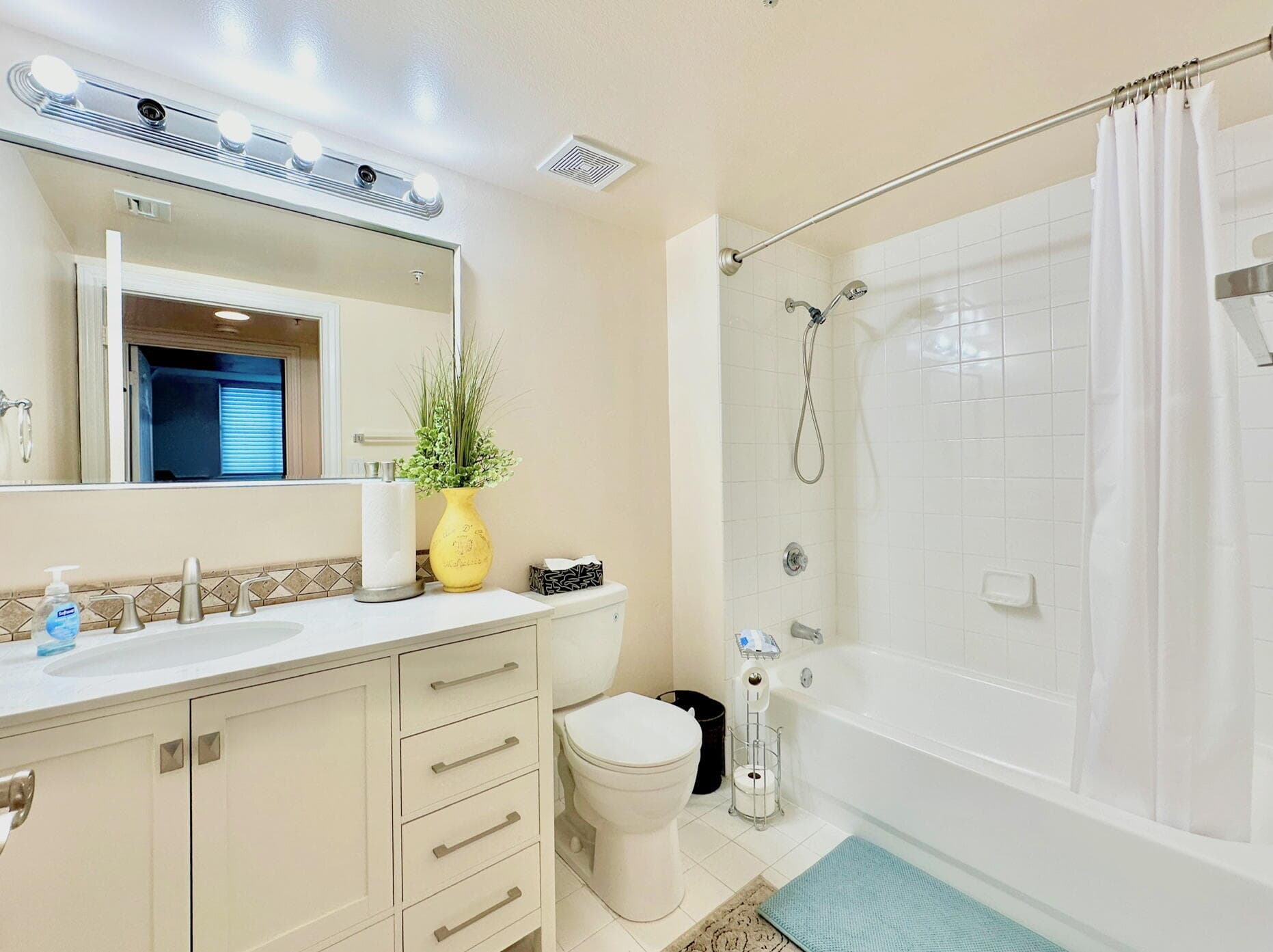3020 NE 32nd Avenue 1003, Fort Lauderdale, FL 33308 — photo 14 of 33