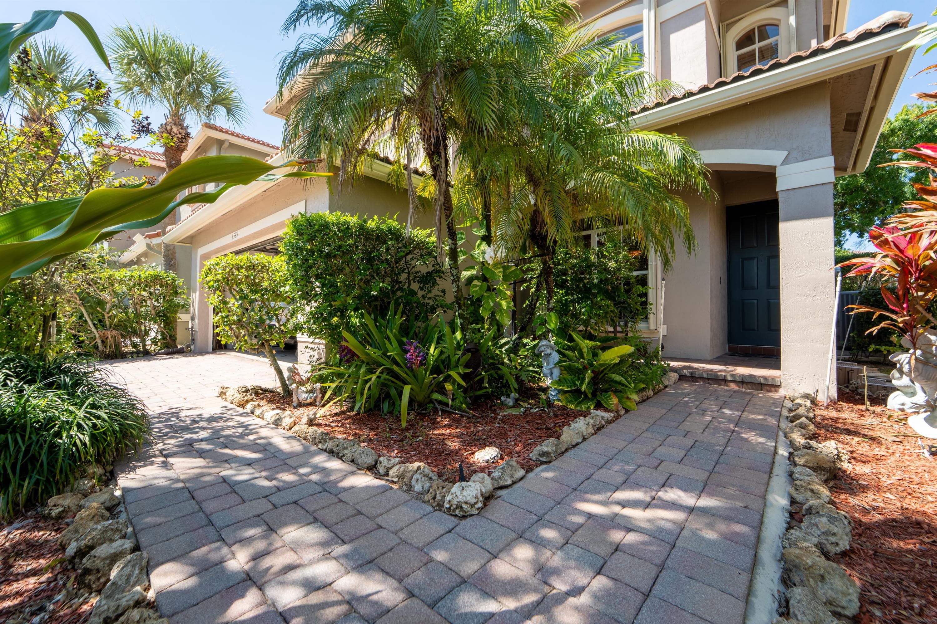6593 Lurais Drive, Lake Worth, FL 33463 — photo 4 of 41