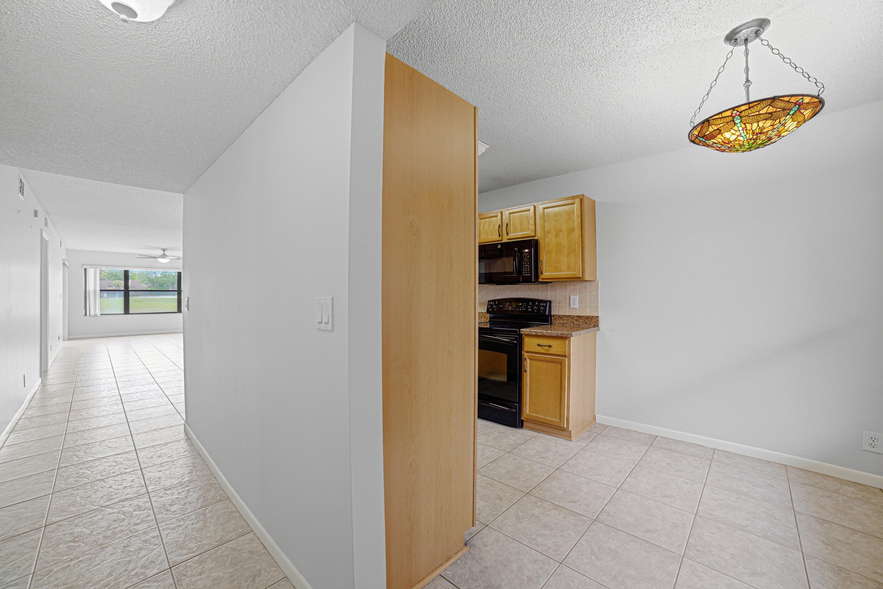 4702 E Lucerne Lakes Blvd Boulevard E 103, Lake Worth, FL 33467 — photo 2 of 30