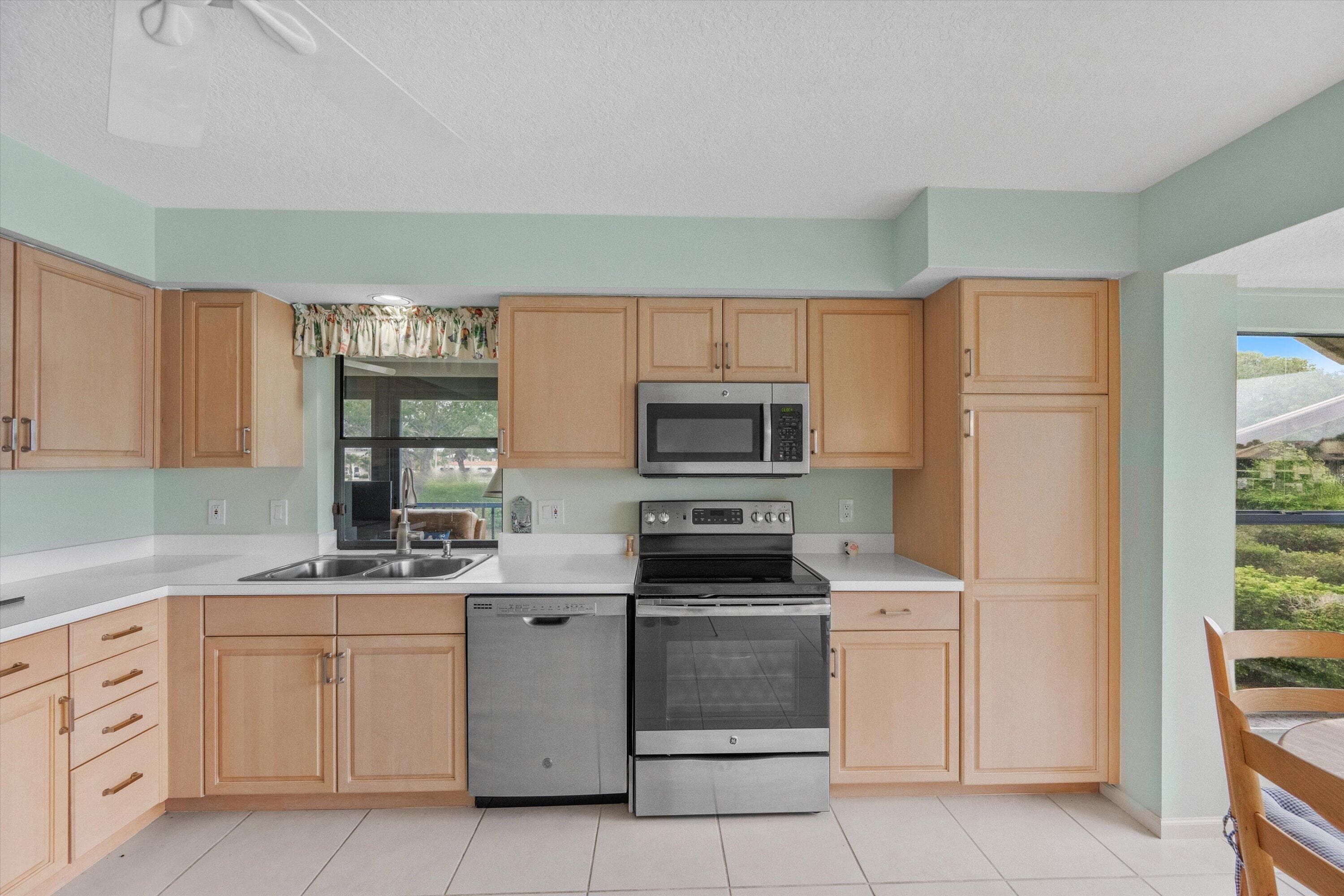 3971 Schooner Pointe Drive 201, Jupiter, FL 33477 — photo 11 of 25