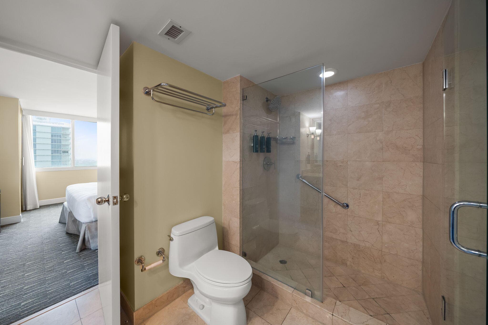 2670 E Sunrise Boulevard 1201, Fort Lauderdale, FL 33304 — photo 4 of 53