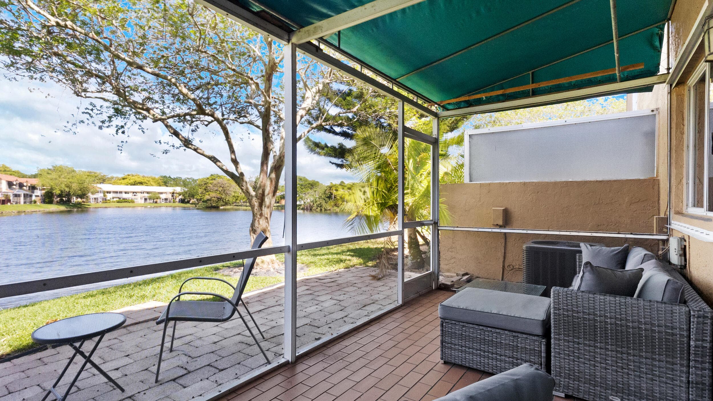 638 N University Drive, Plantation, FL 33324 — photo 22 of 26