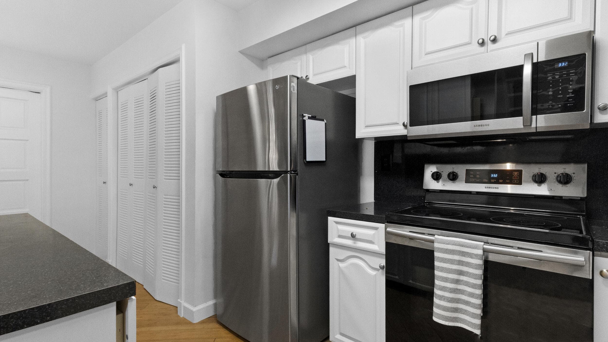 638 N University Drive, Plantation, FL 33324 — photo 10 of 26