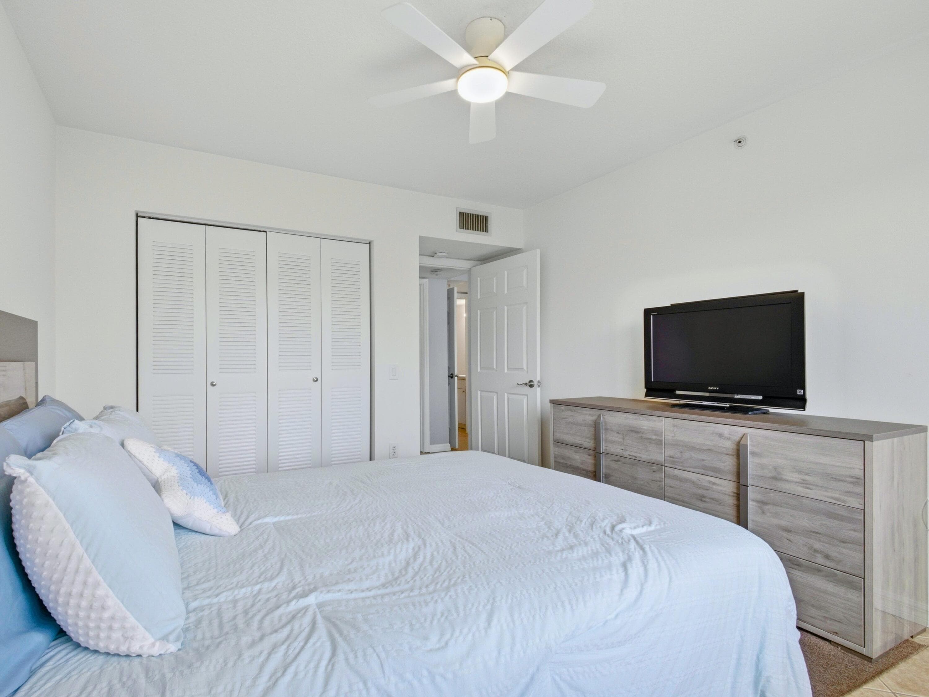 316 Villa Circle, Boynton Beach, FL 33435 — photo 19 of 41