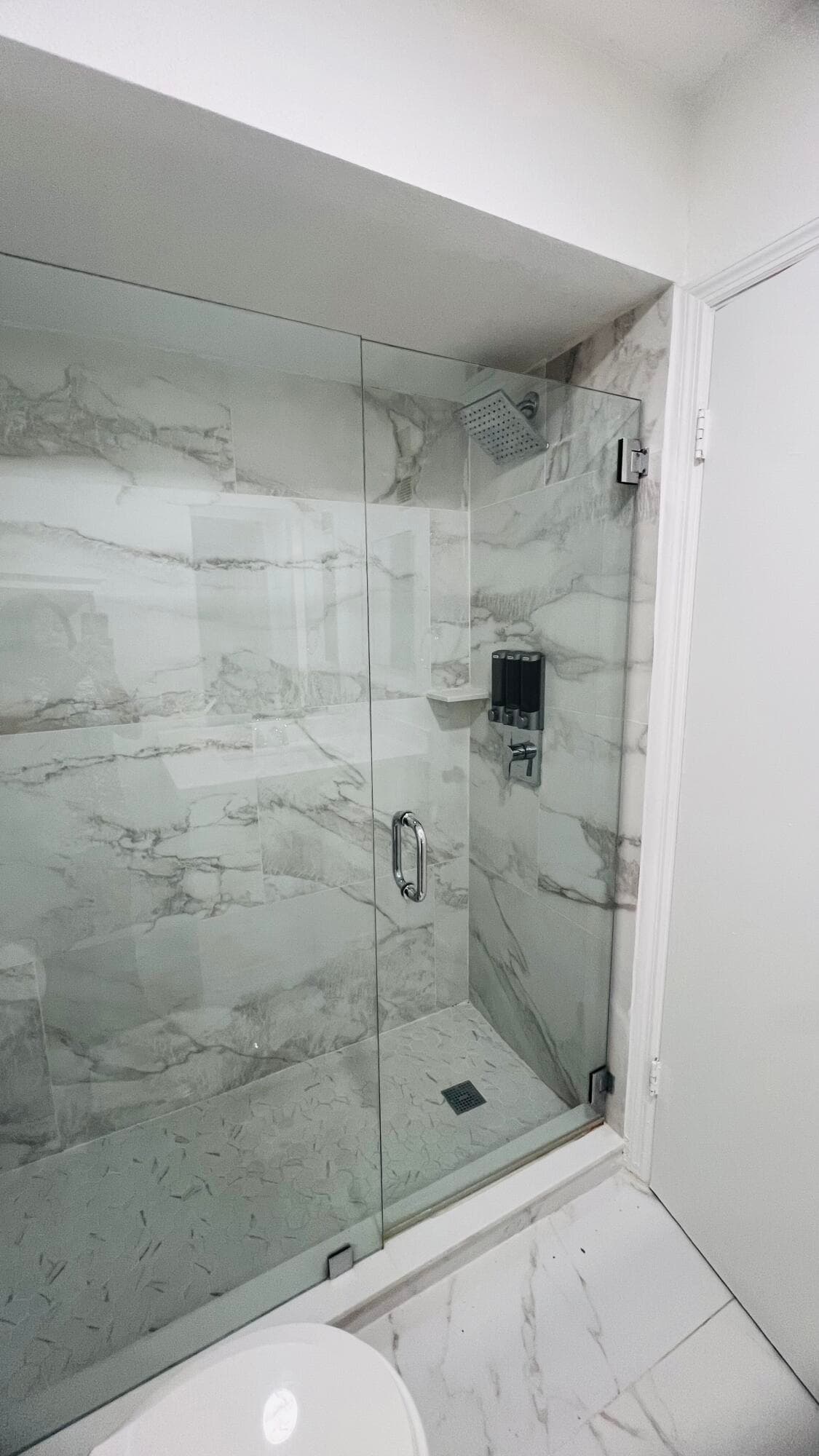 1401 Village Boulevard 2012, West Palm Beach, FL 33409 — photo 4 of 19