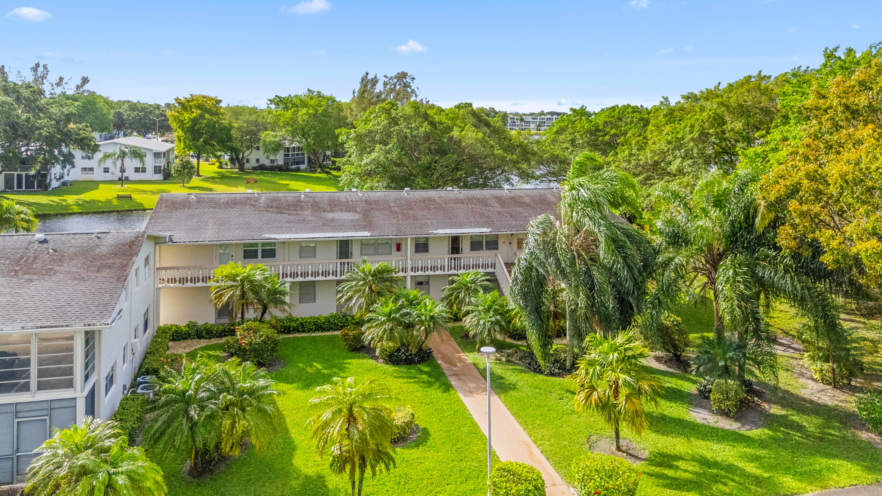266 Ventnor S, Deerfield Beach, FL 33442 — photo 28 of 41